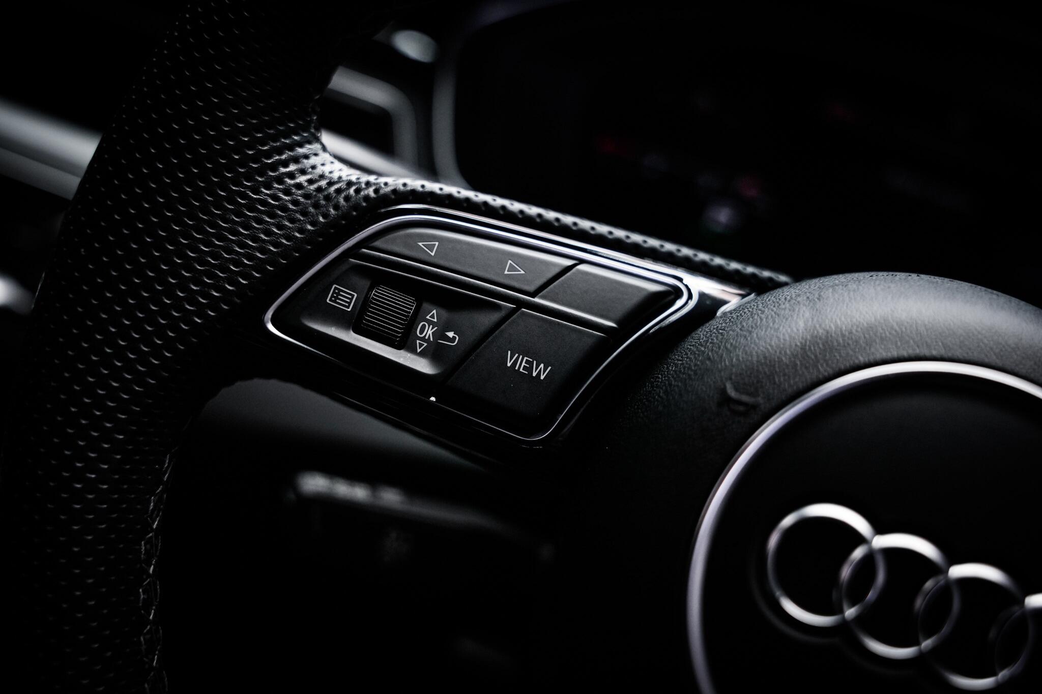 Audi A4 view 50