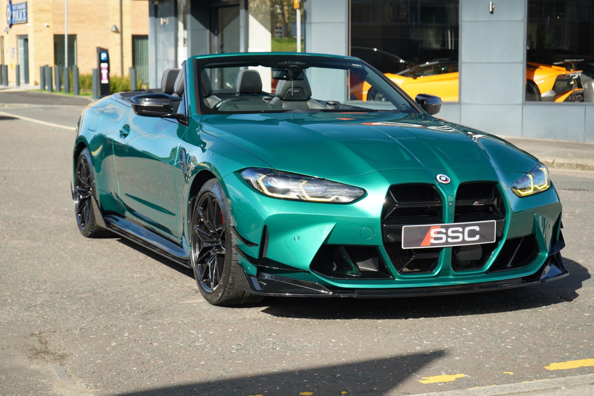 BMW M4 view 5
