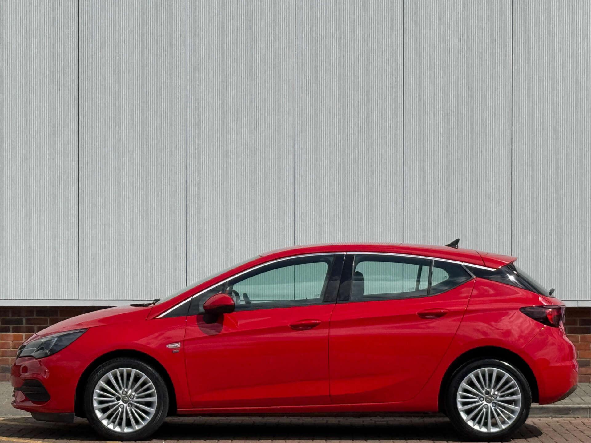 Vauxhall Astra view 8