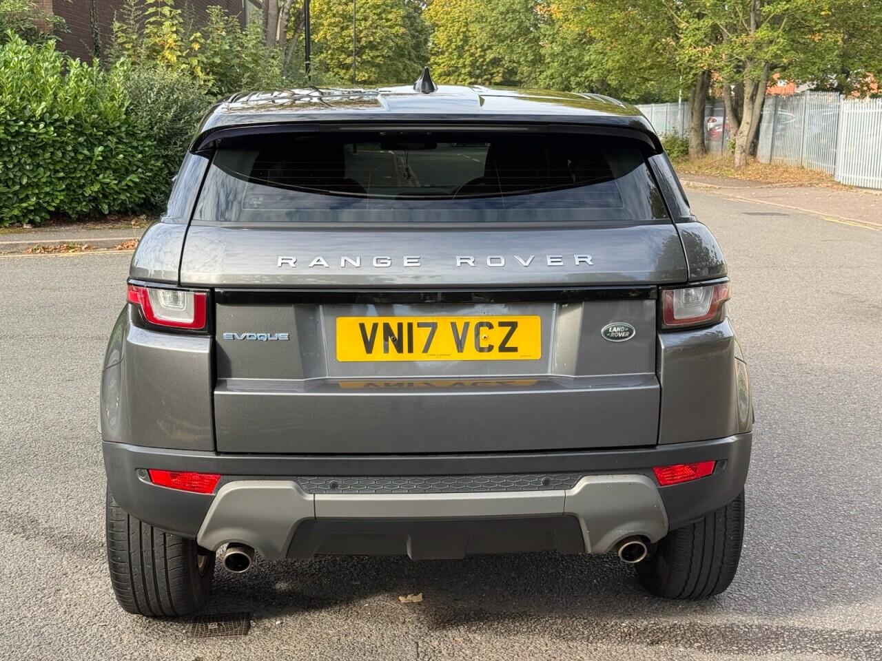 Land Rover Range Rover Evoque view 6
