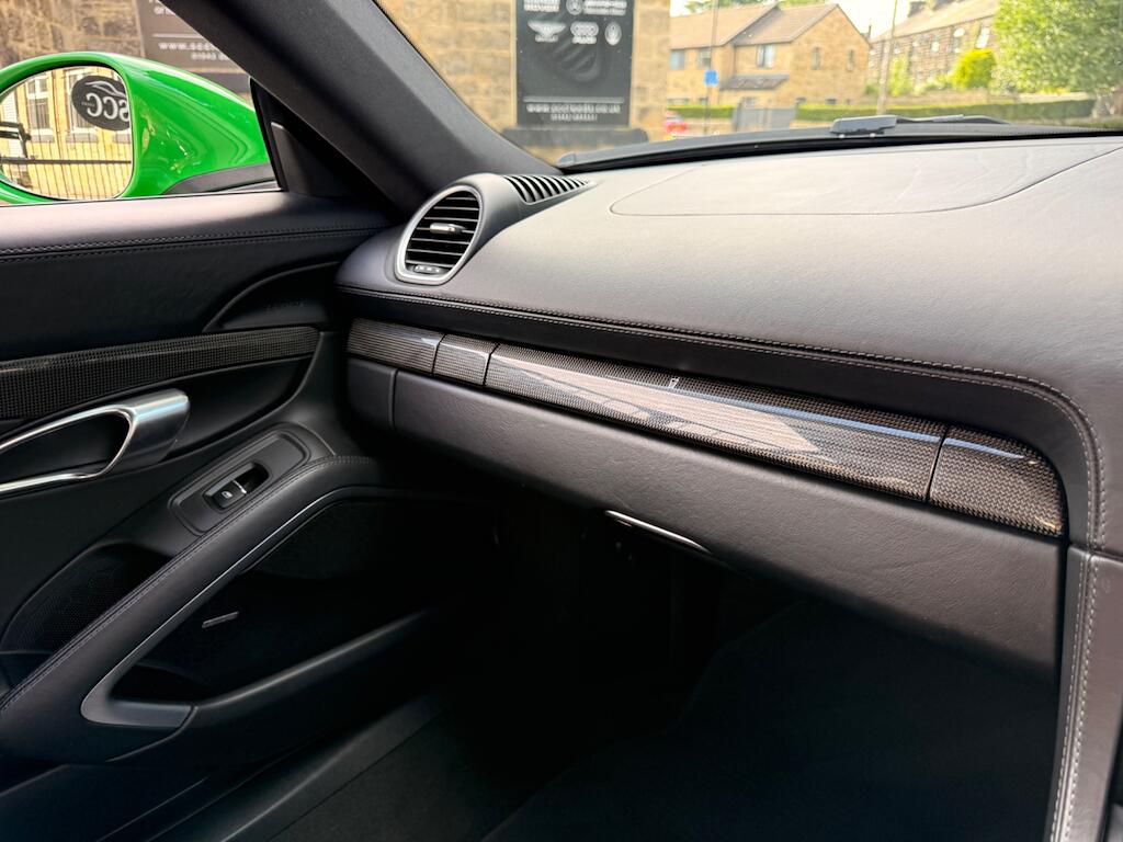 Porsche Cayman view 57