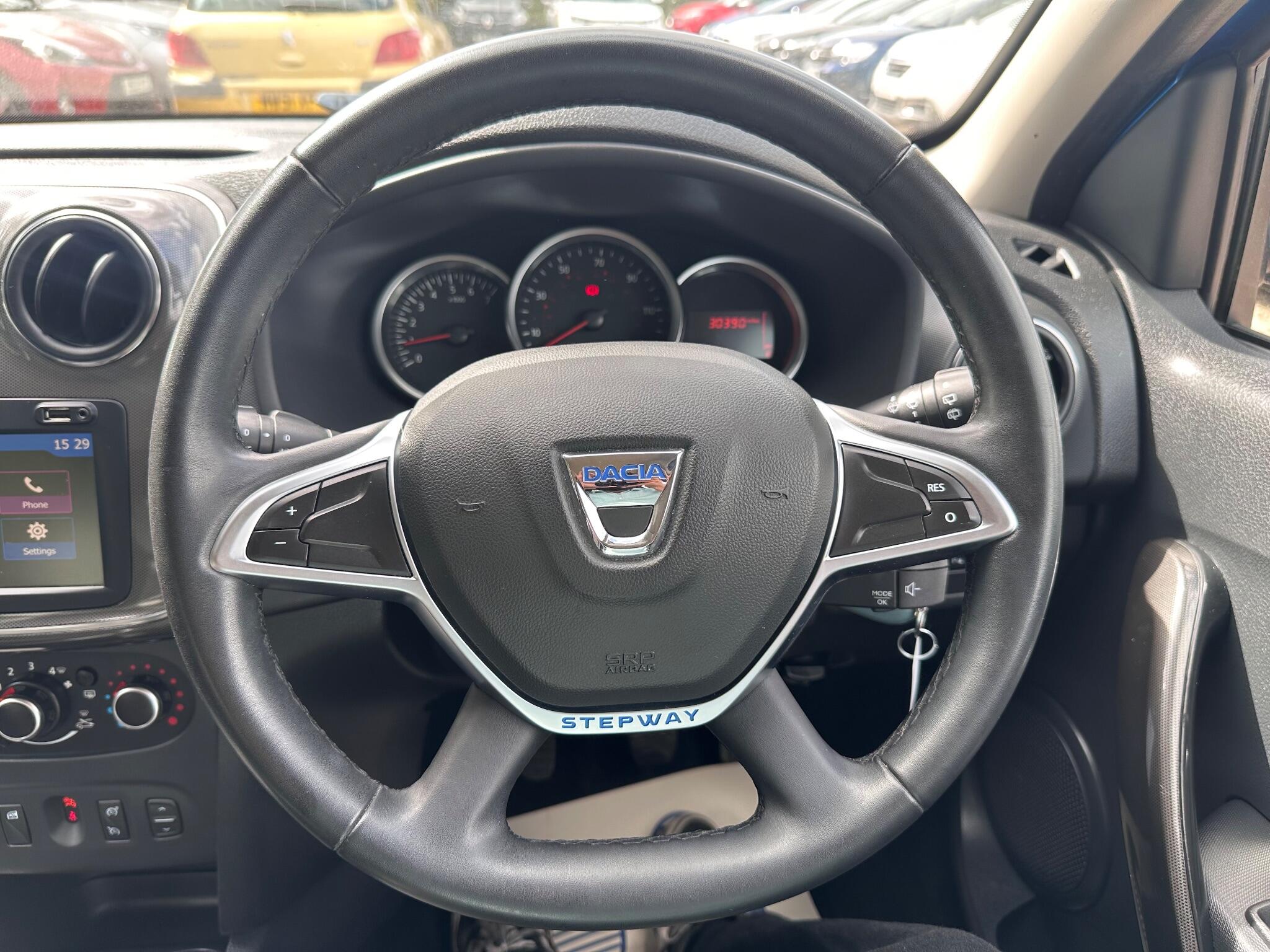 Dacia Sandero view 27