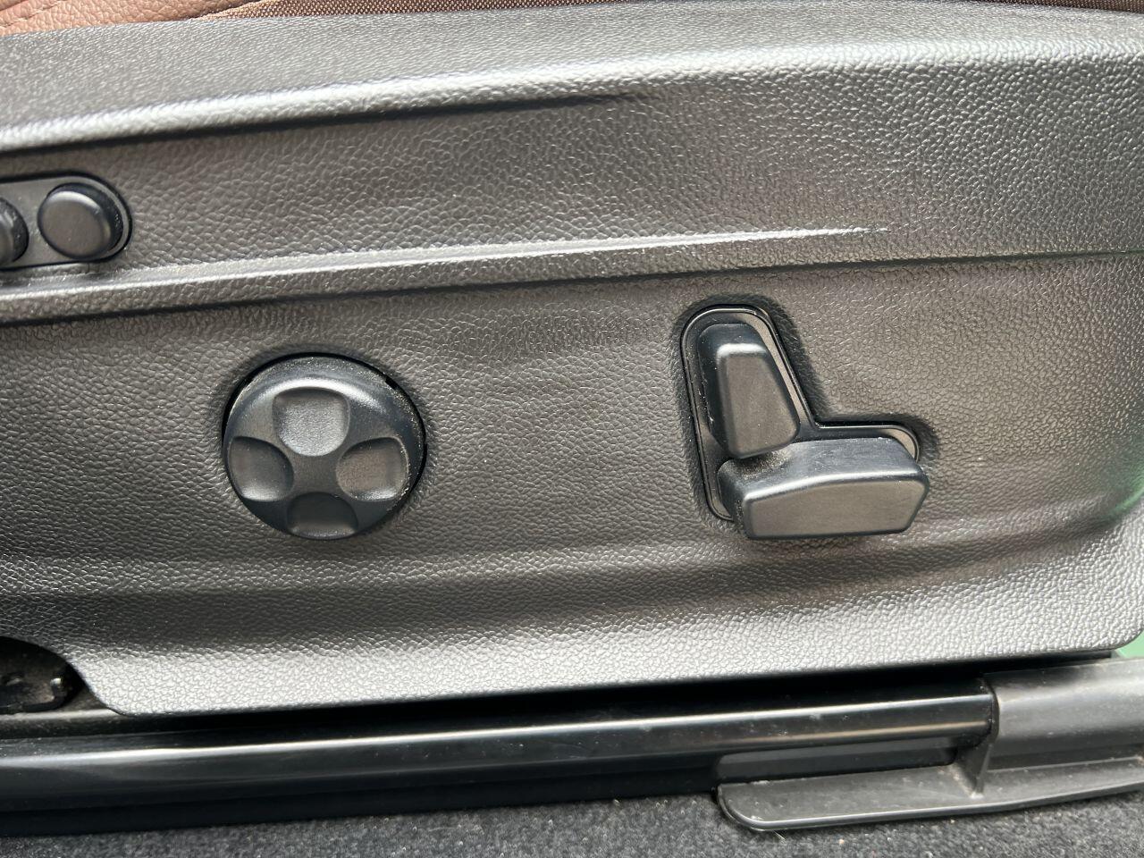Alfa Romeo Stelvio view 18