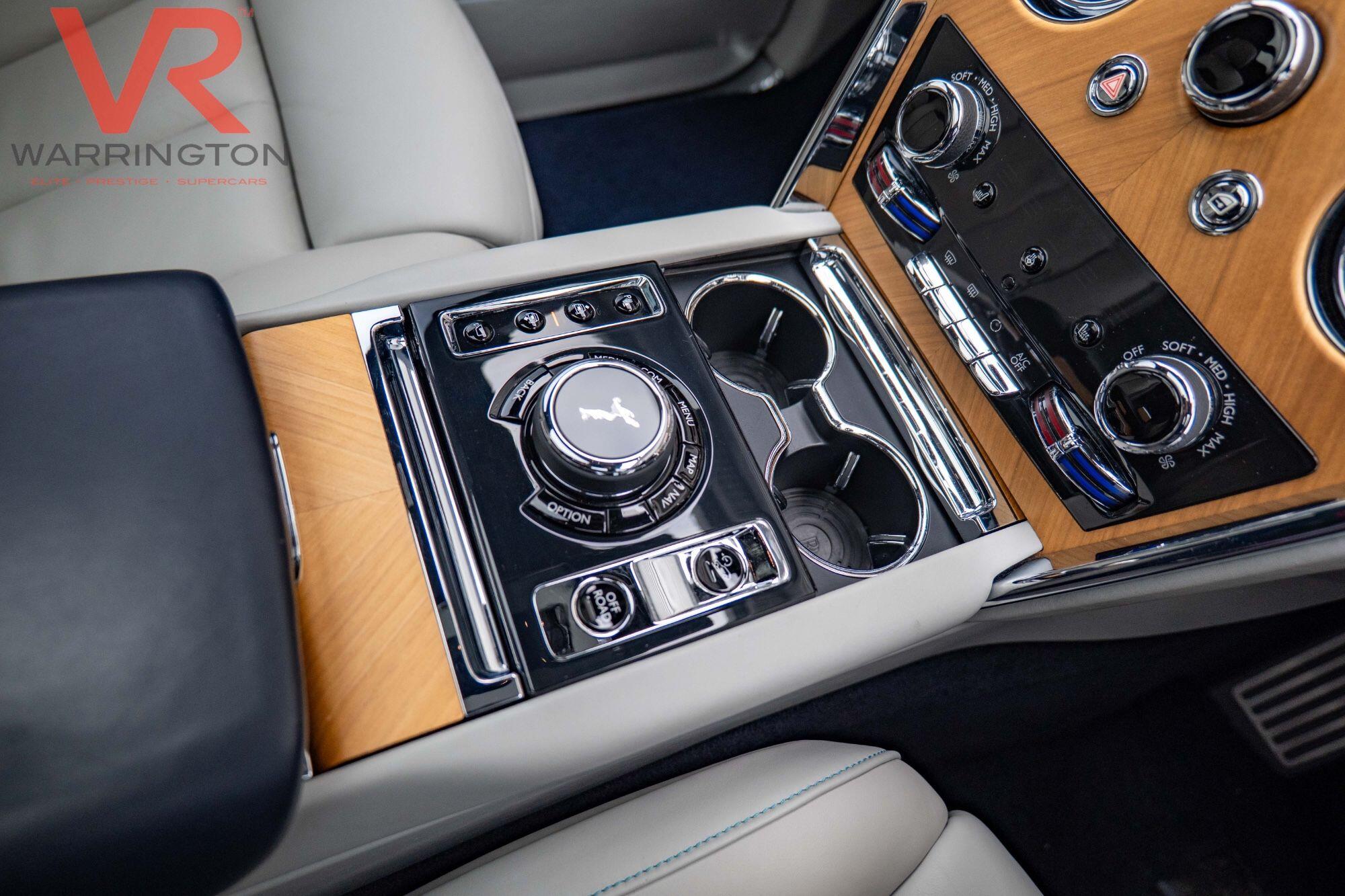 Rolls-Royce Cullinan view 30