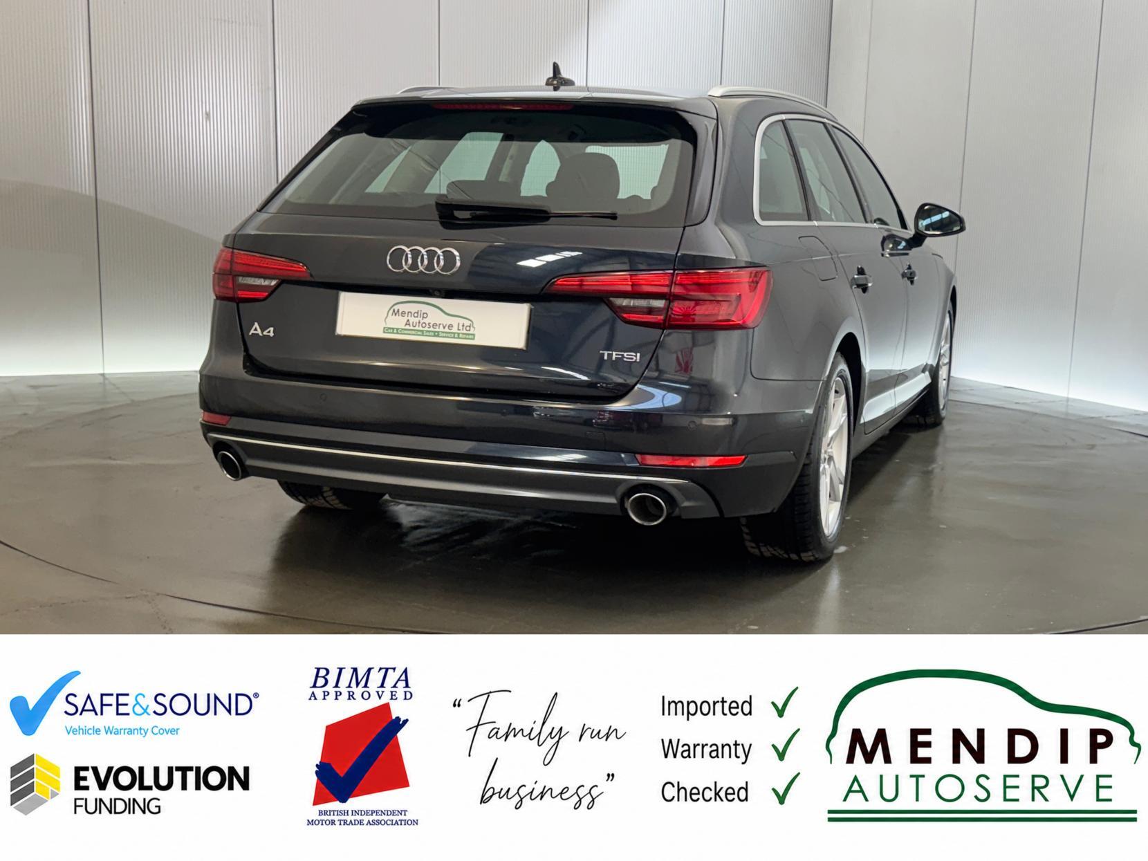 Audi A4 view 22