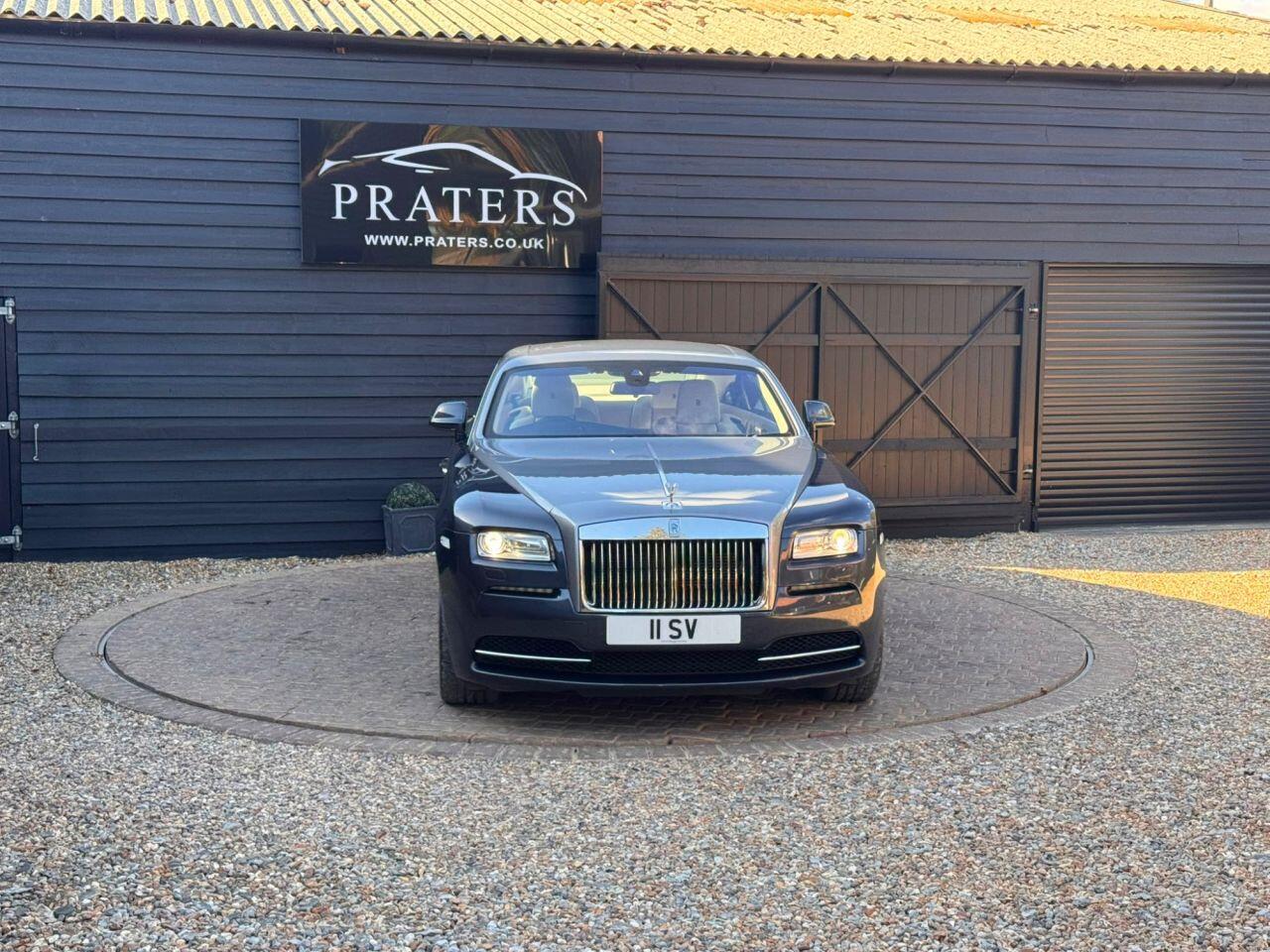 Rolls-Royce Wraith view 6