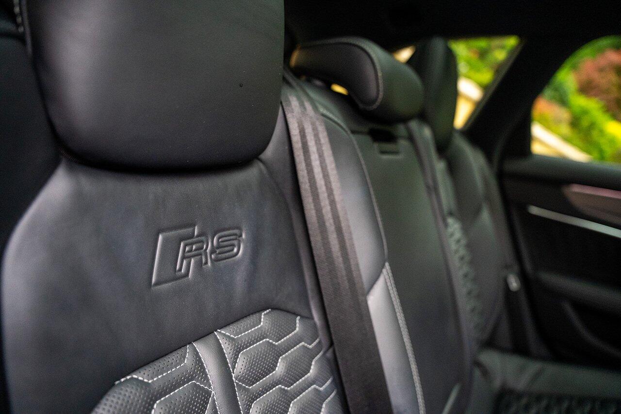 Audi RS6 view 66