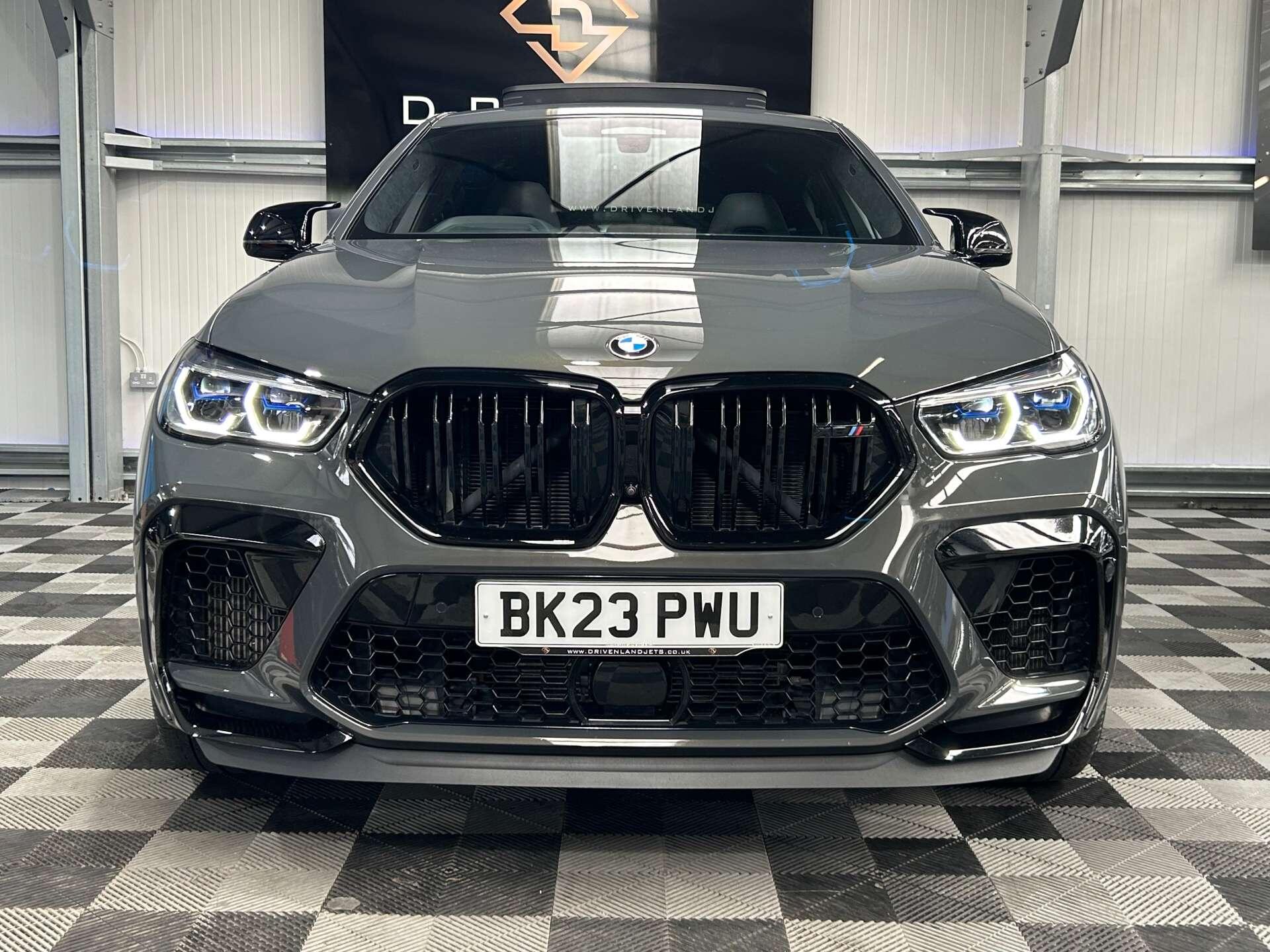 BMW X6 M view 19