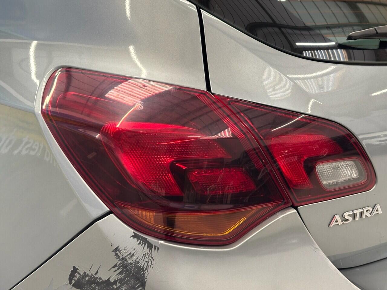 Vauxhall Astra view 39