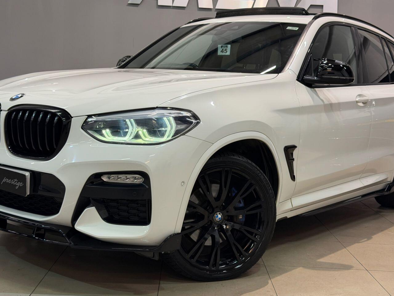 BMW X3 view 4