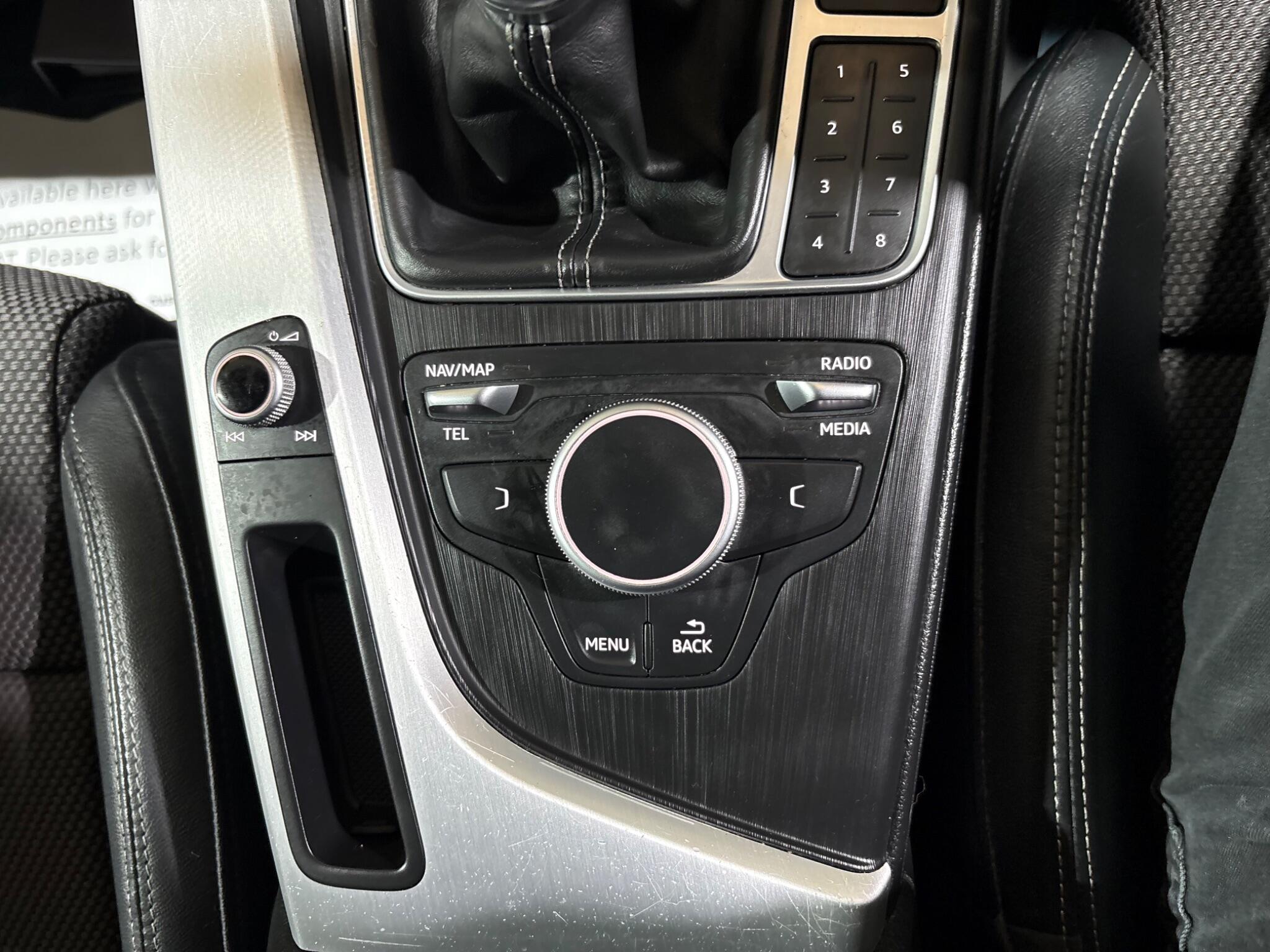 Audi A4 view 25
