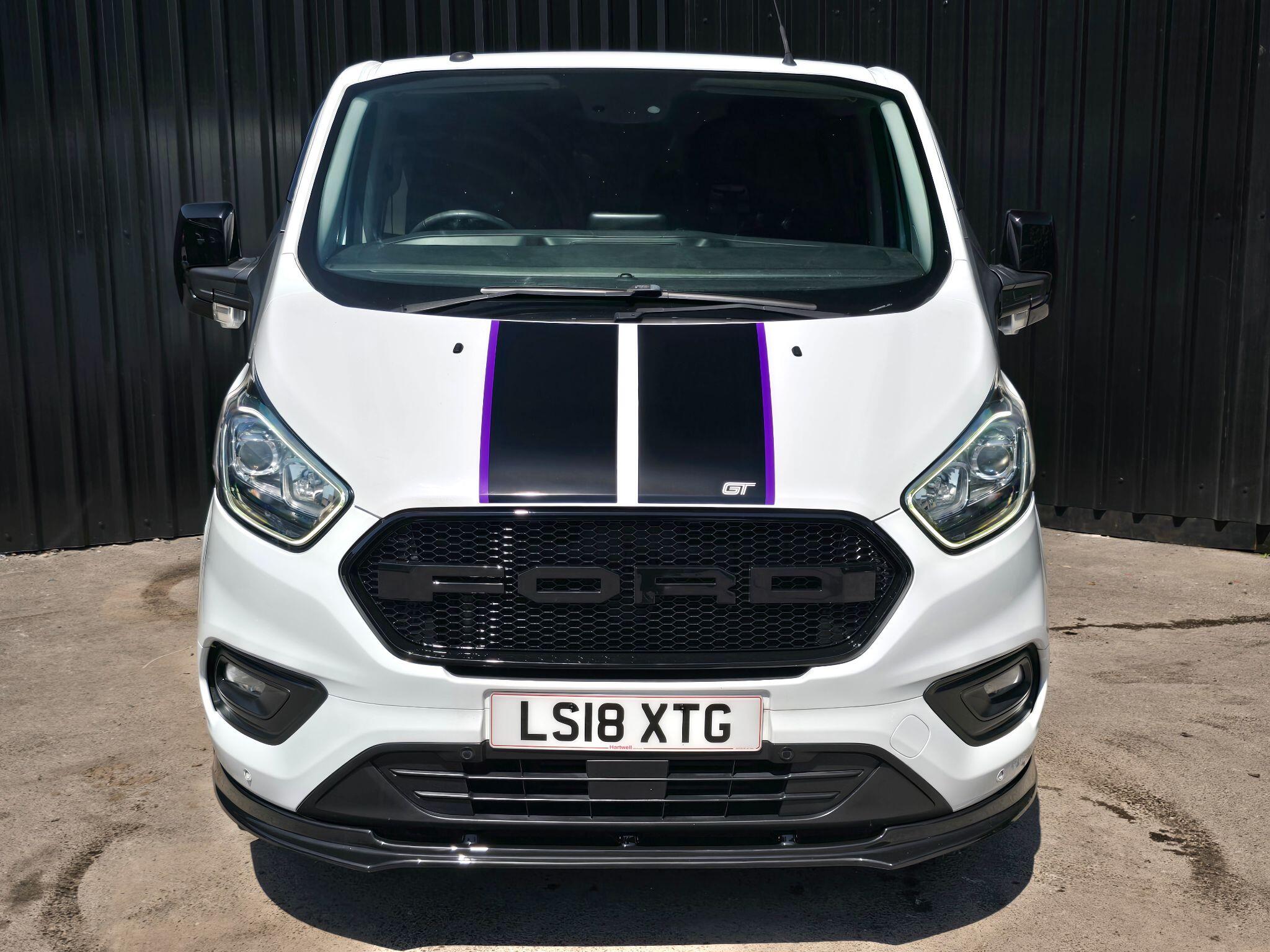 Ford Transit Custom view 11