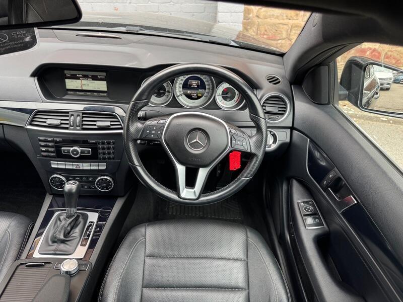 Mercedes-Benz C Class view 13