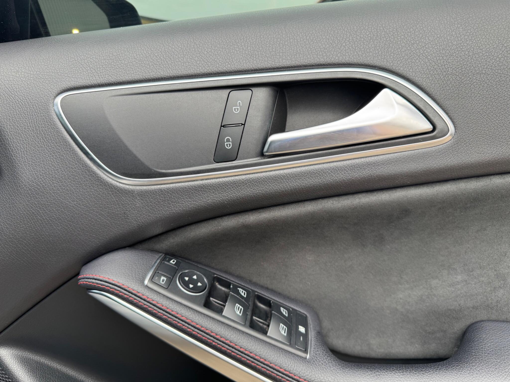 Mercedes-Benz A Class view 27