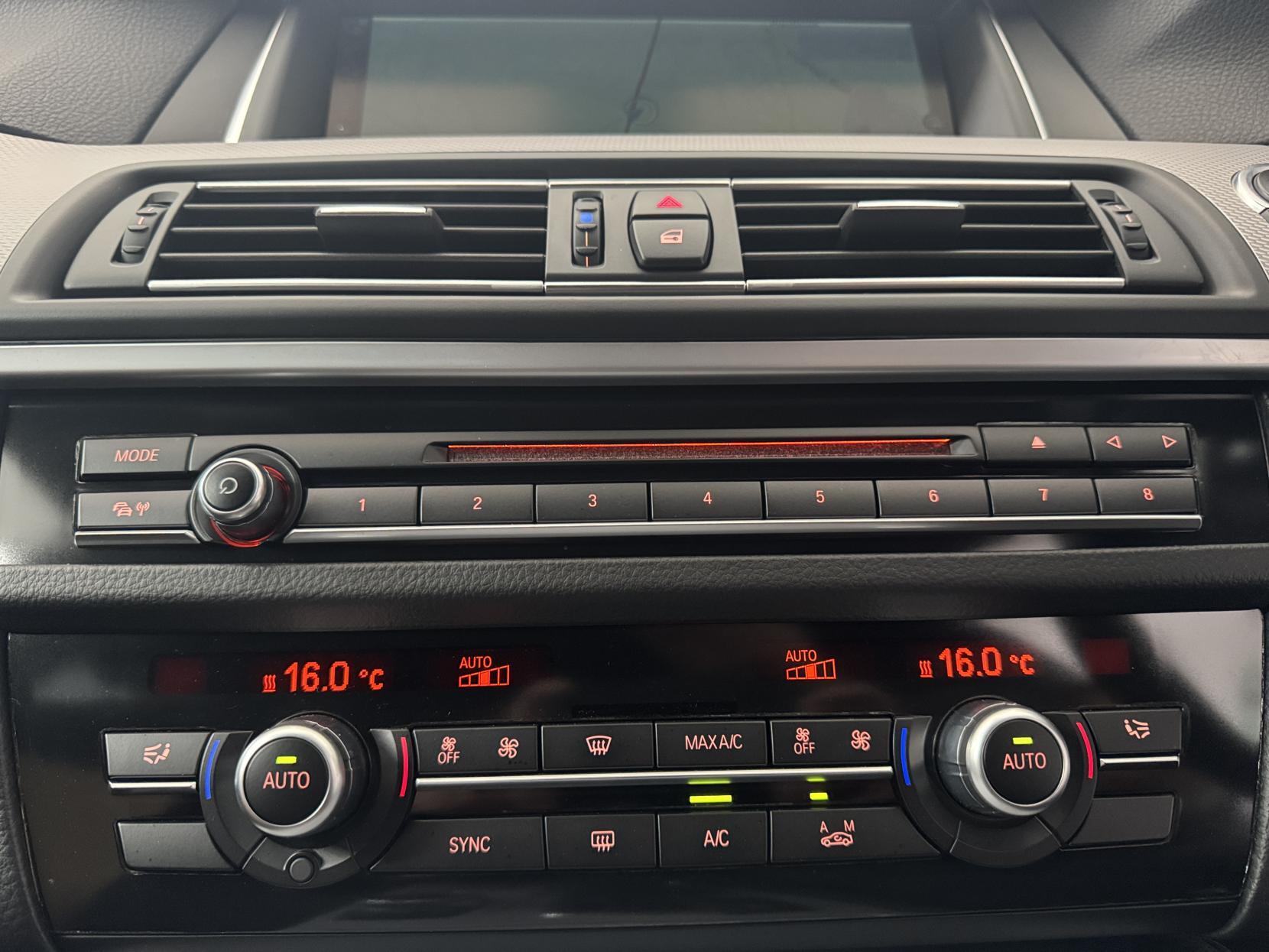 BMW 5 Series view 71