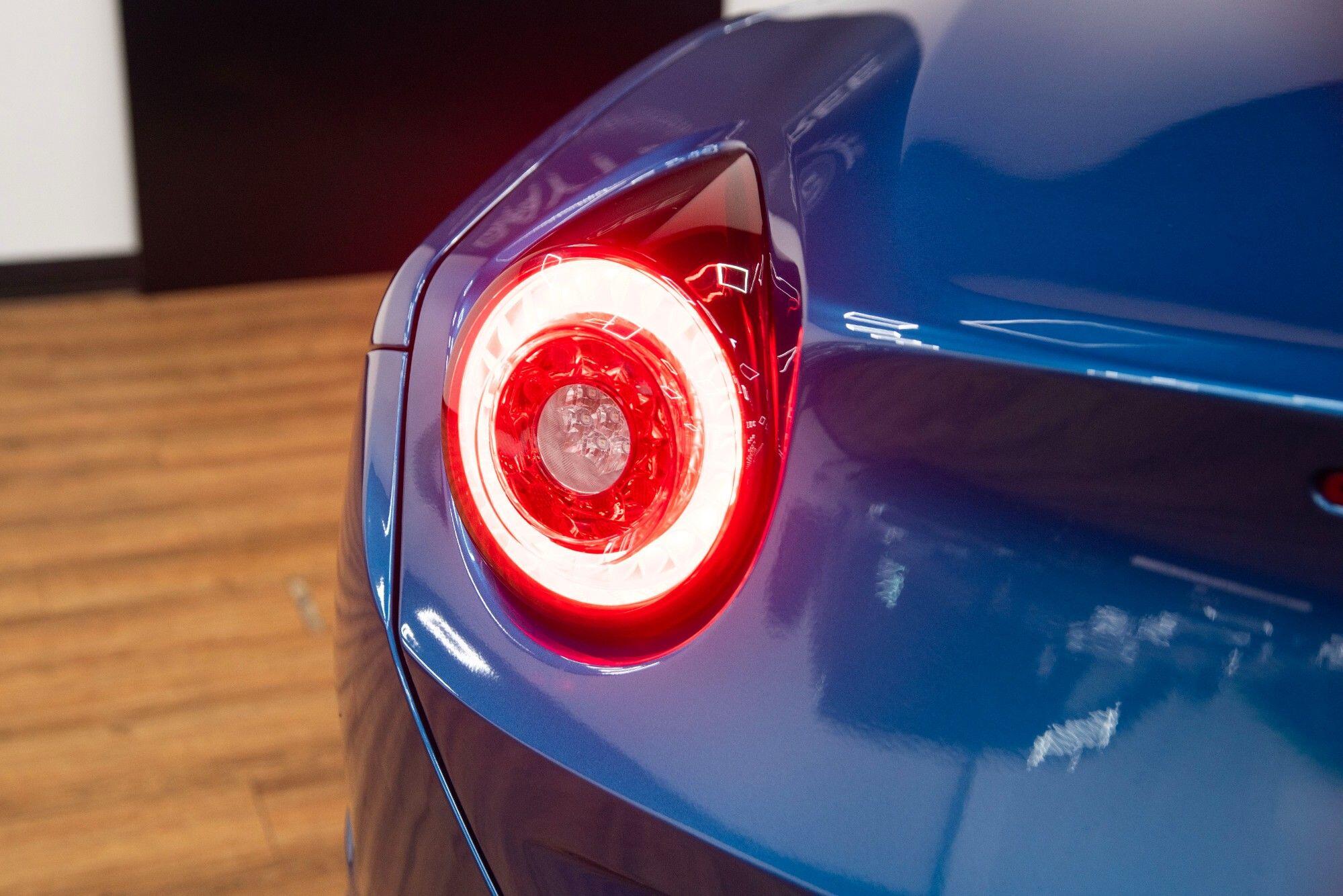 Ferrari California view 20