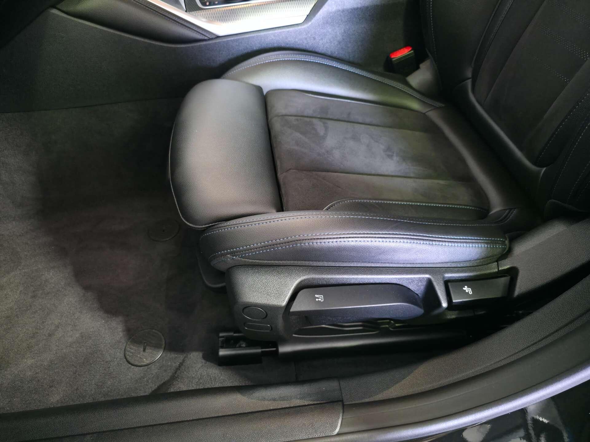 BMW I4 view 62