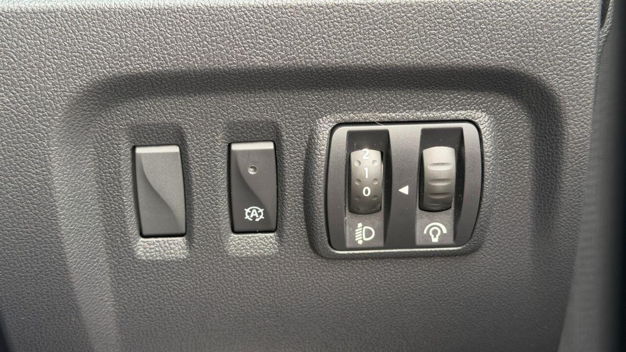 Renault Captur view 32