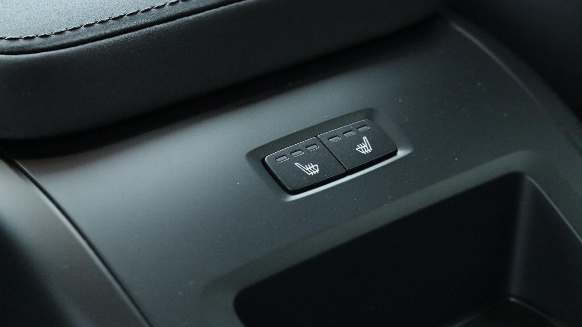 Volvo XC60 view 34