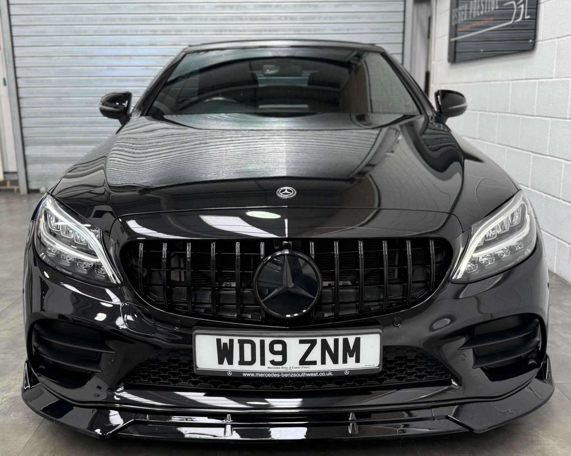 Mercedes-Benz C-Class view 5