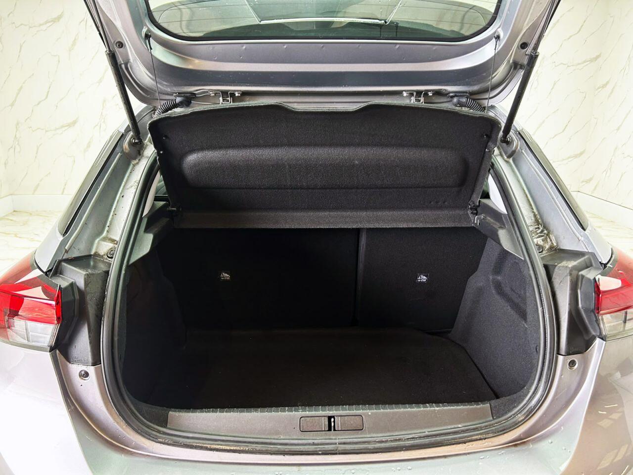 Vauxhall Corsa view 22