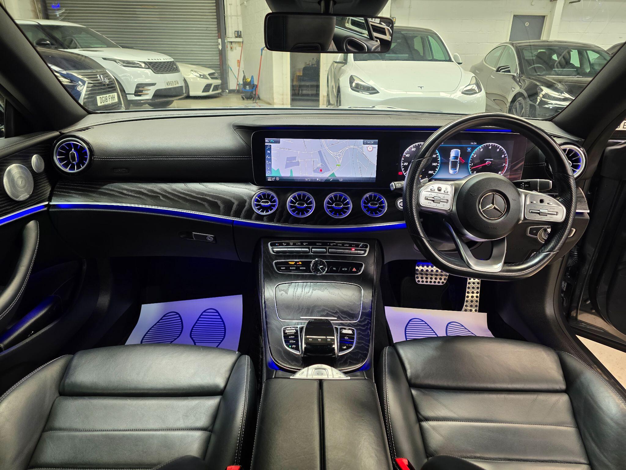 Mercedes-Benz E Class view 9