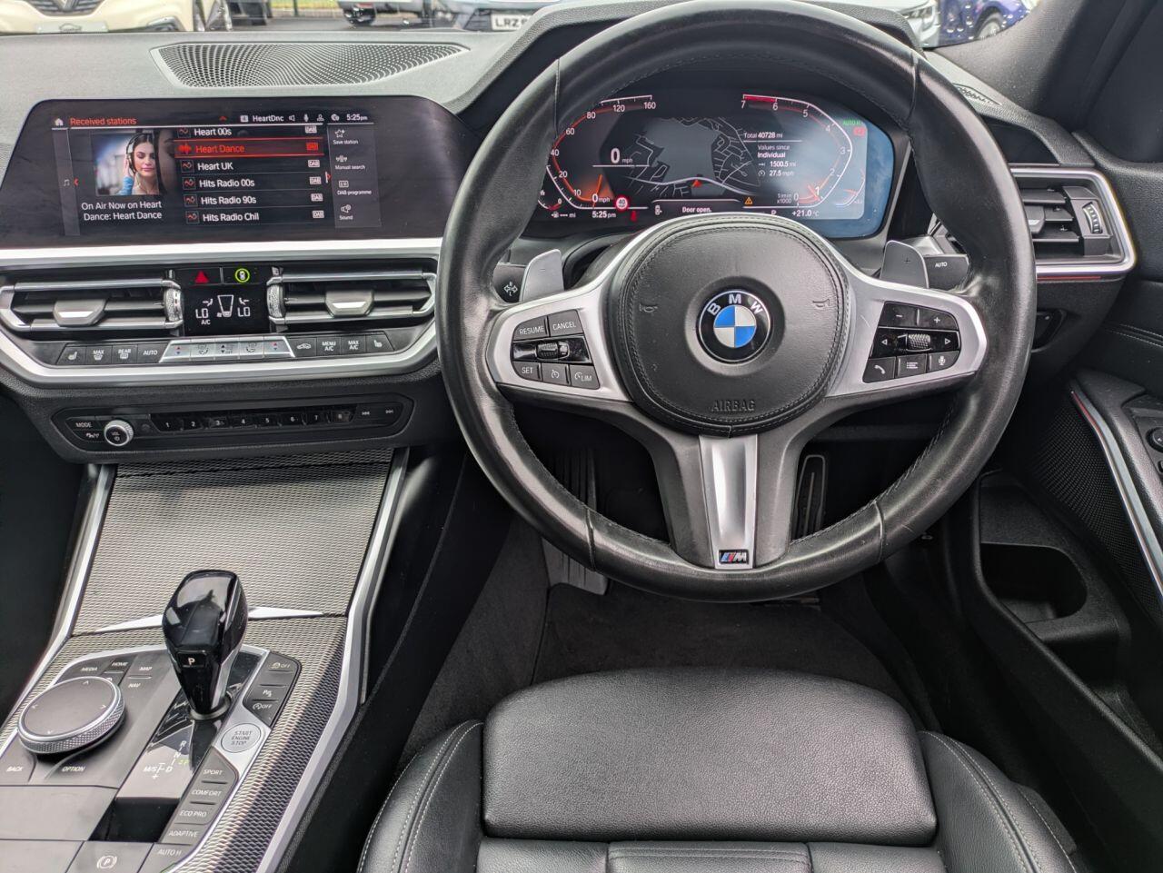 BMW 3 Series view 6