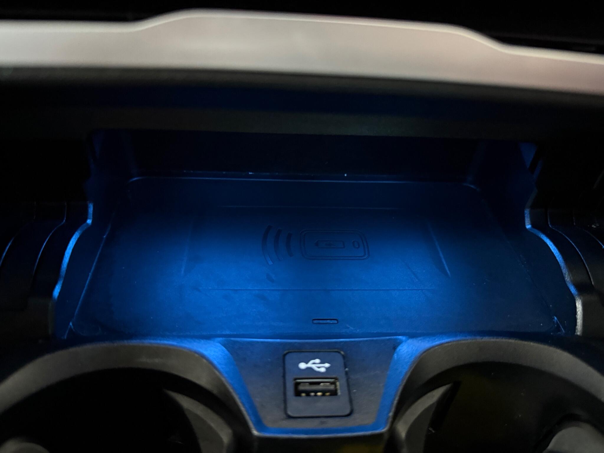 BMW I4 view 10