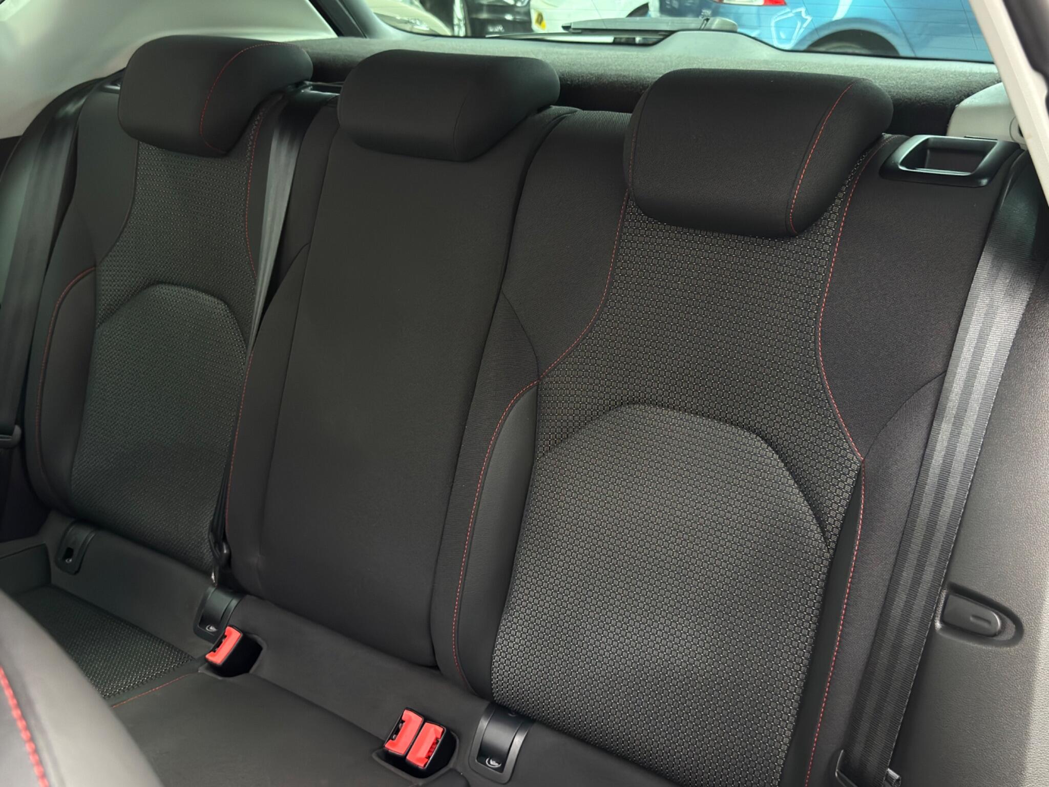 Seat Leon view 50