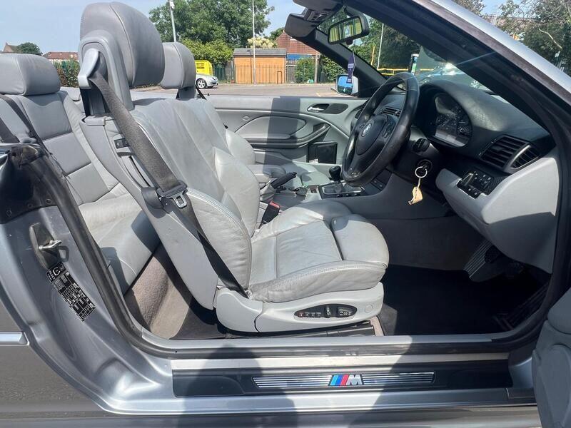 BMW 3 Series view 20