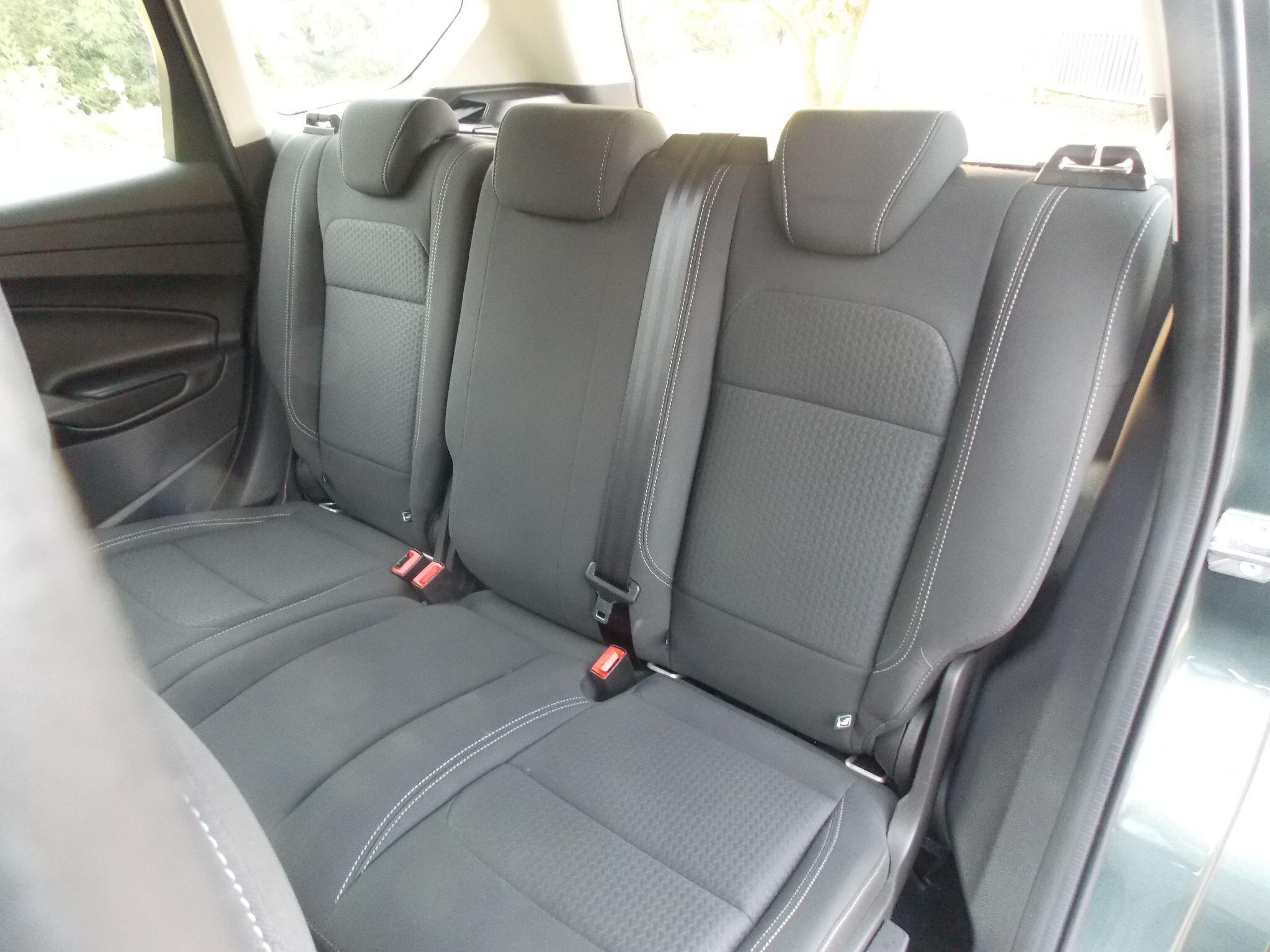 Ford Kuga view 33