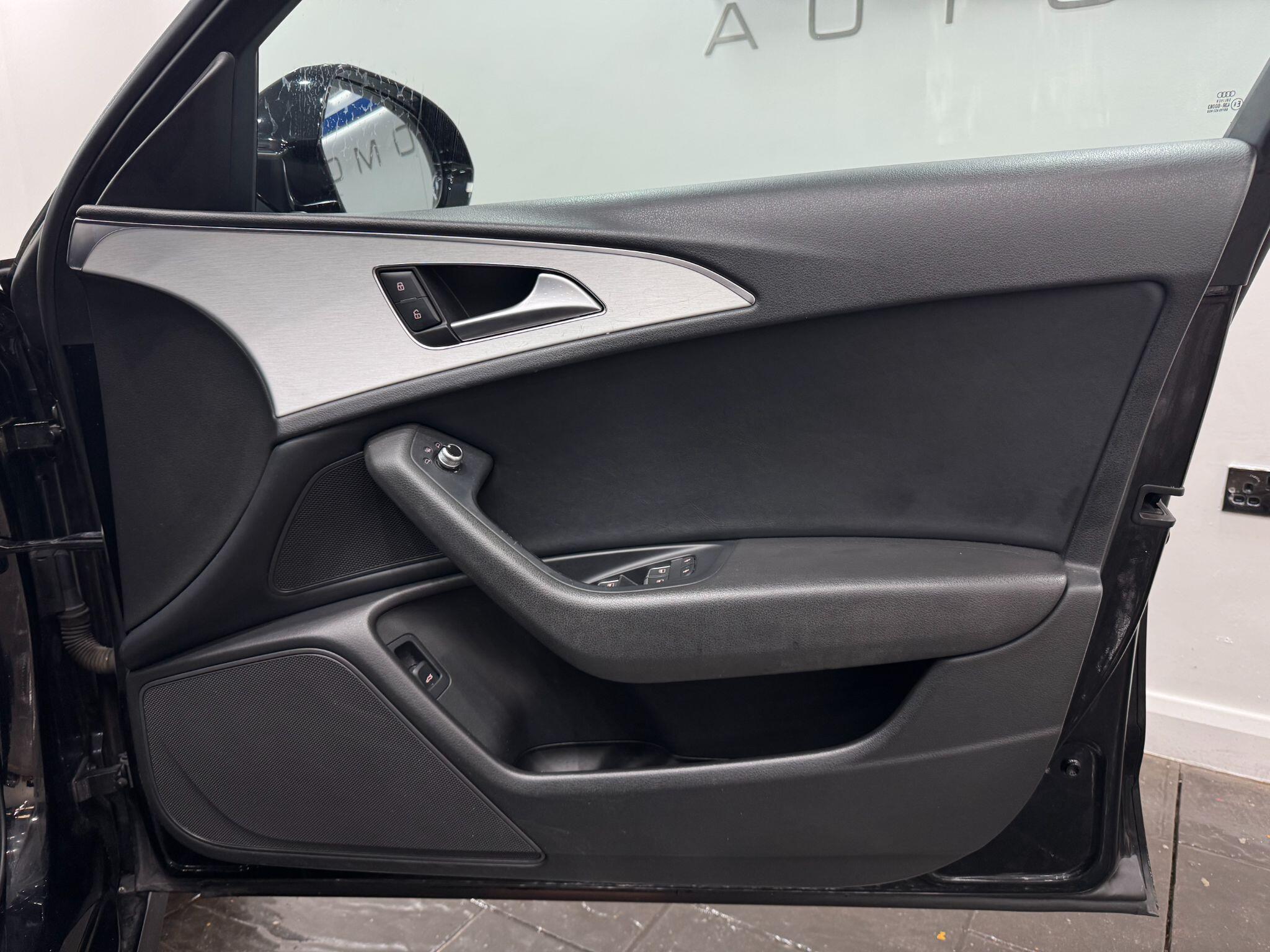Audi A6 view 25