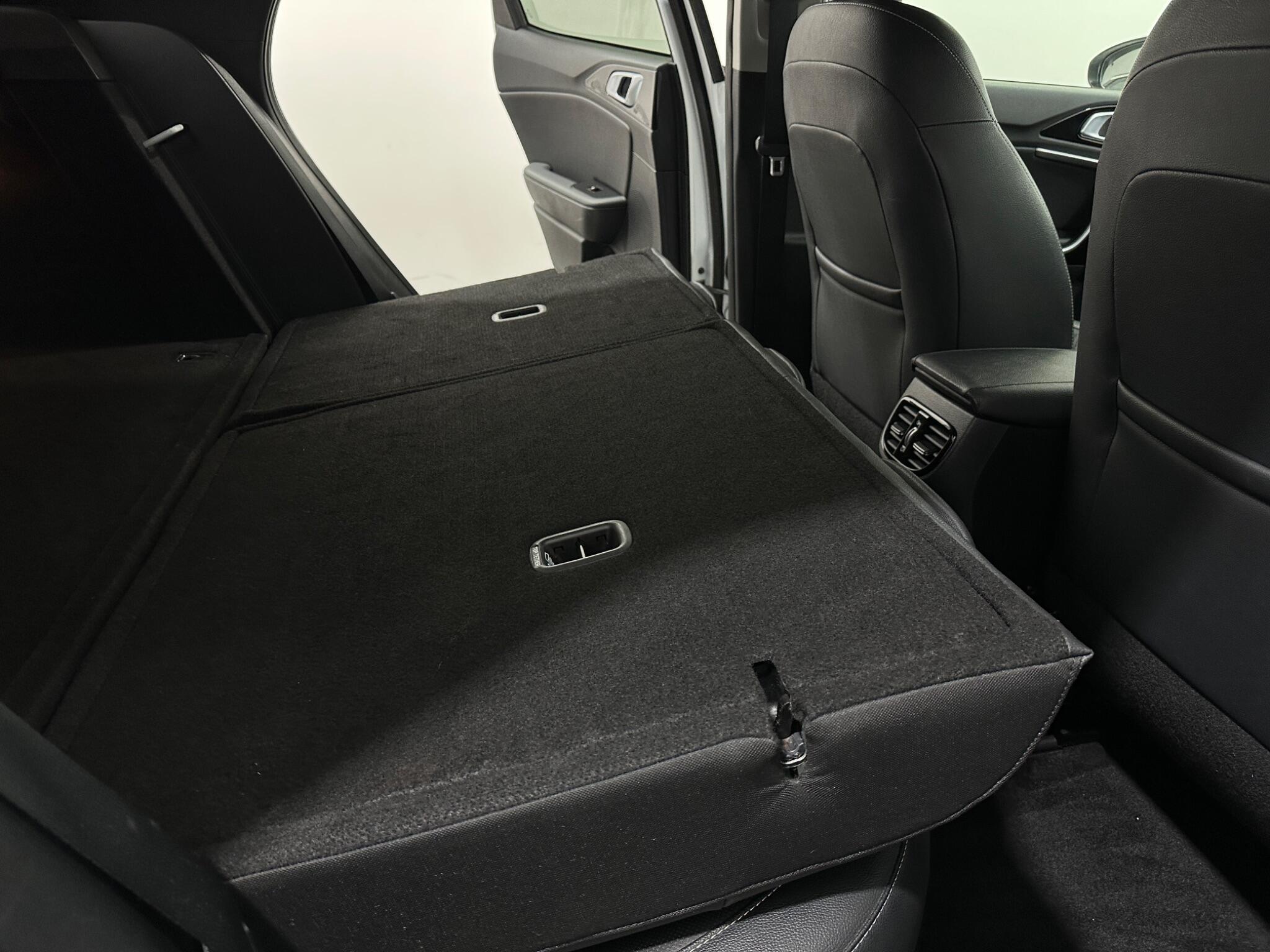 Kia Xceed view 46