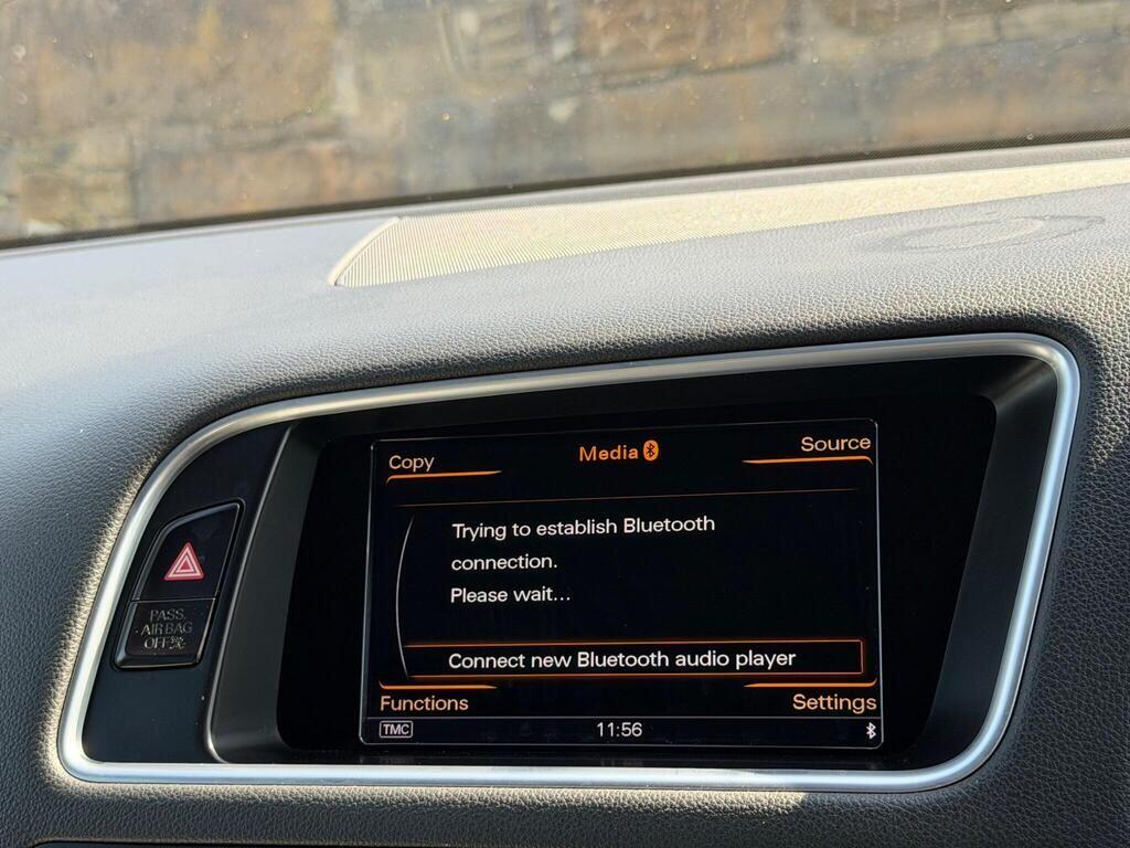 Audi SQ5 view 31