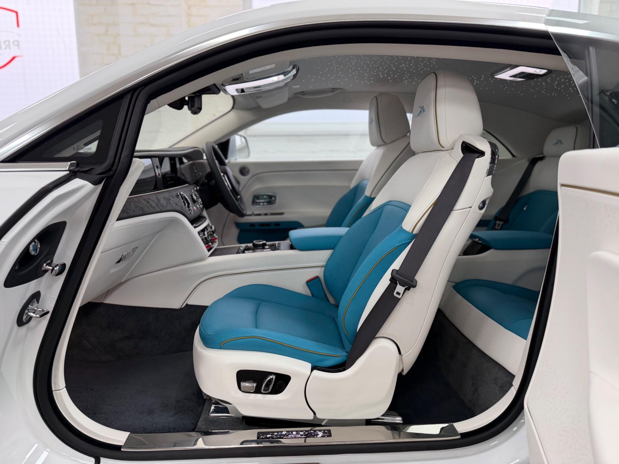 Rolls-Royce Spectre view 54
