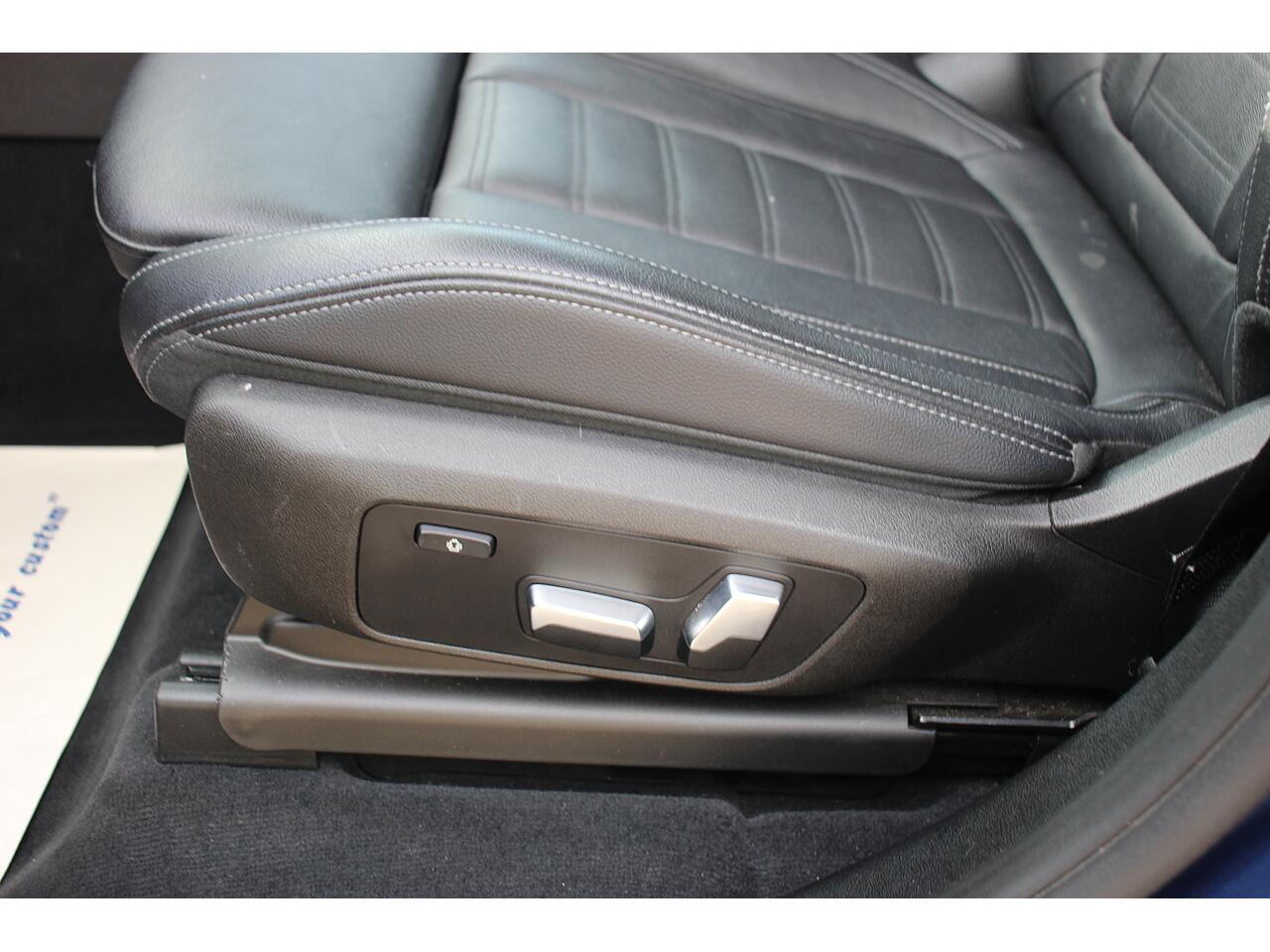 BMW X3 view 34