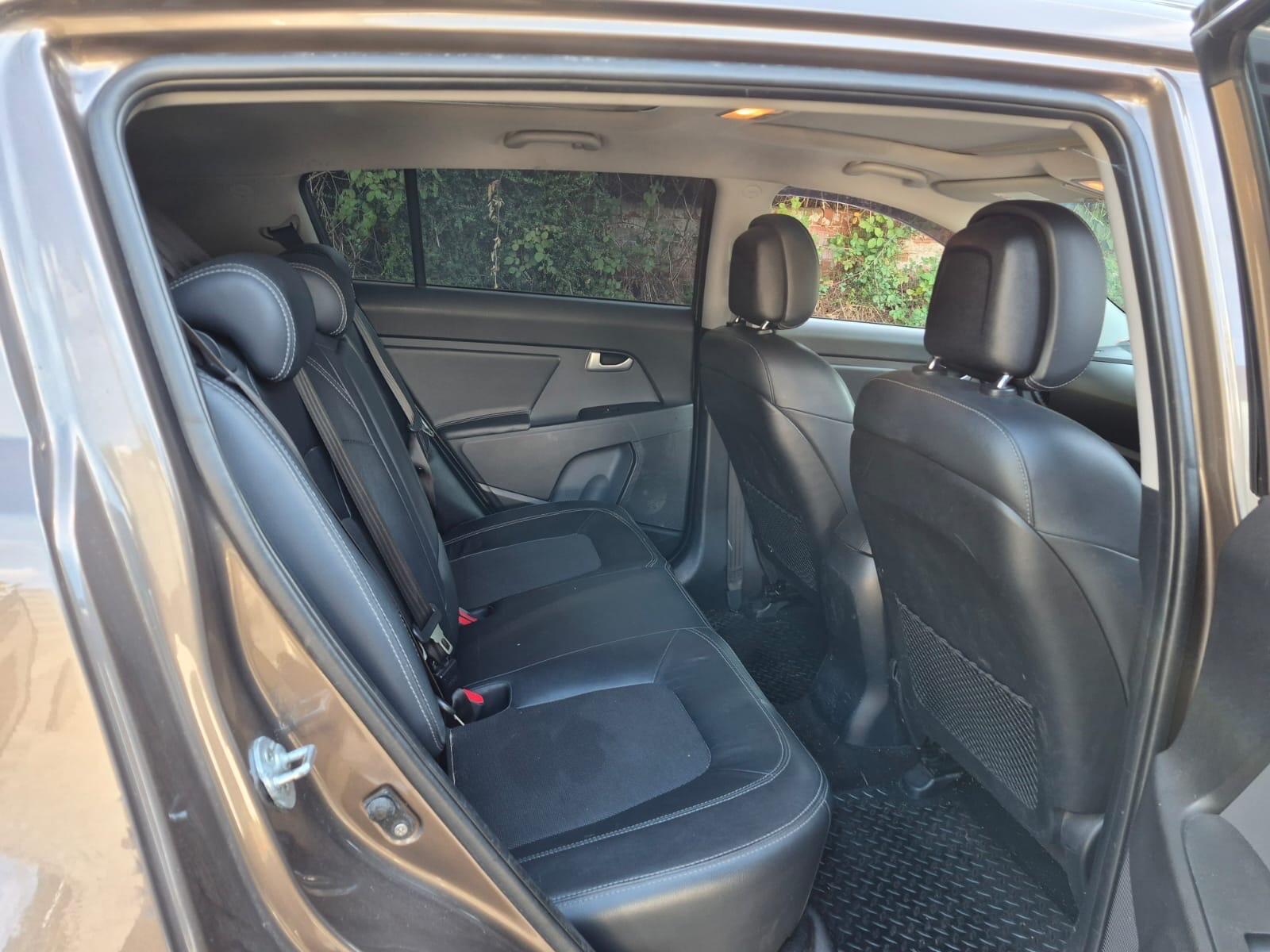 Kia Sportage view 3