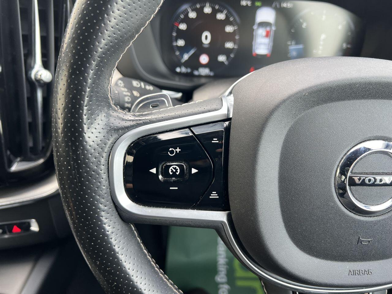 Volvo XC60 view 49