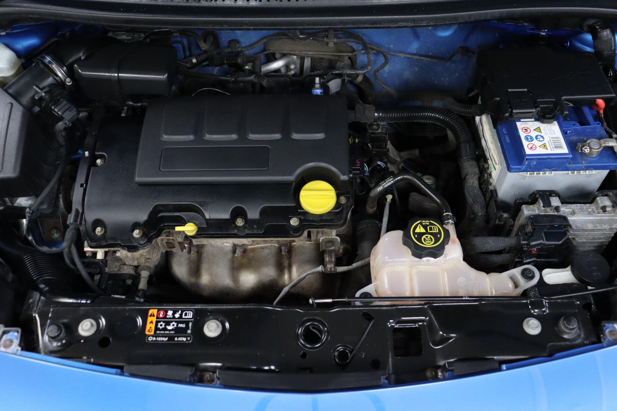Vauxhall Adam view 42