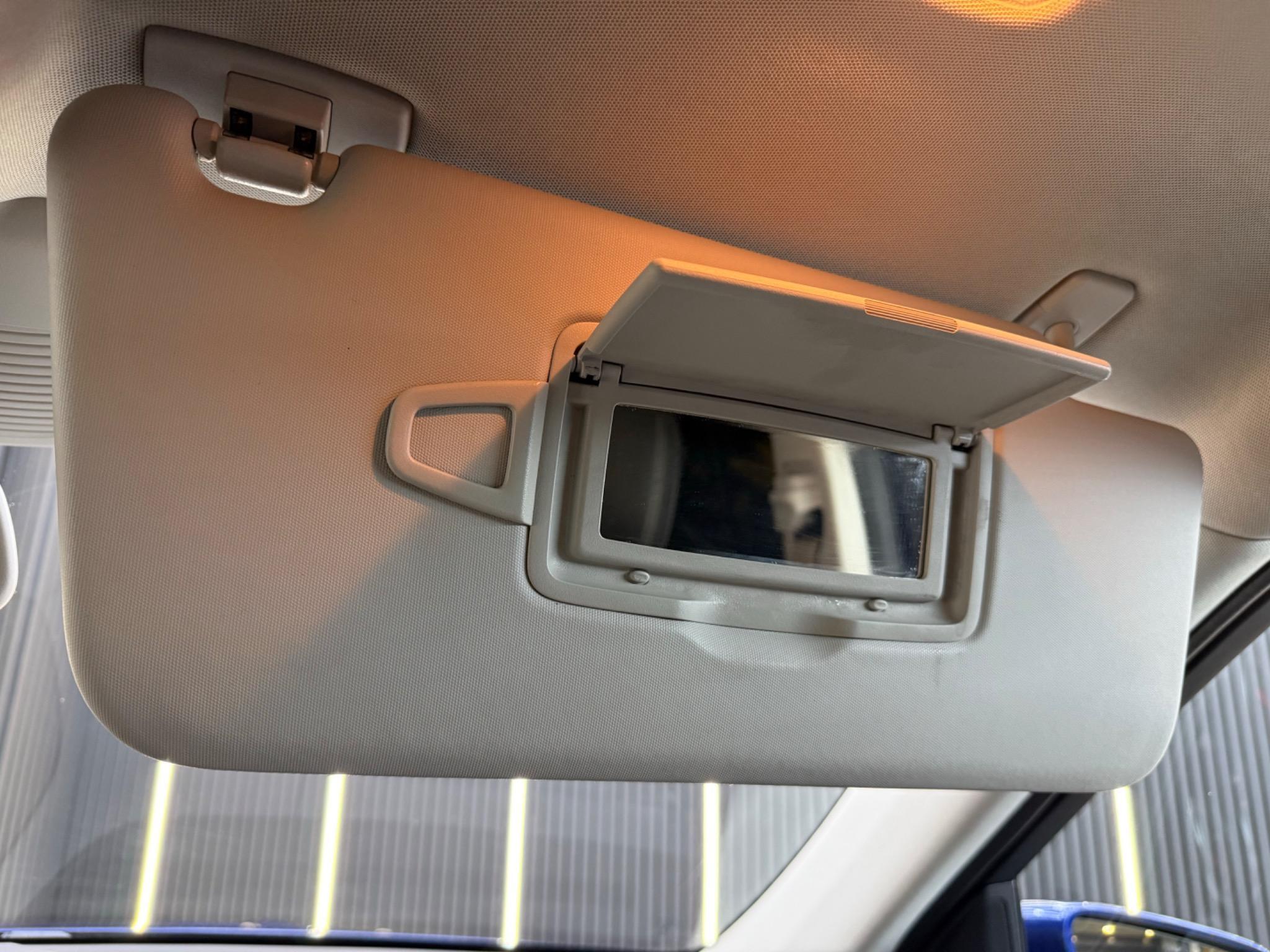 Mercedes-Benz Gle view 26