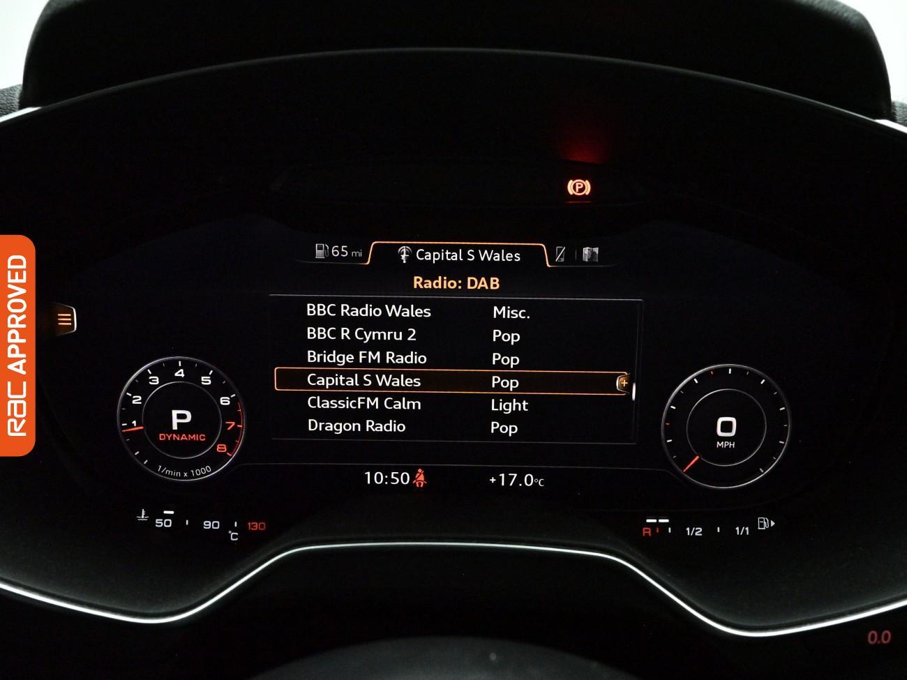 Audi TT view 17