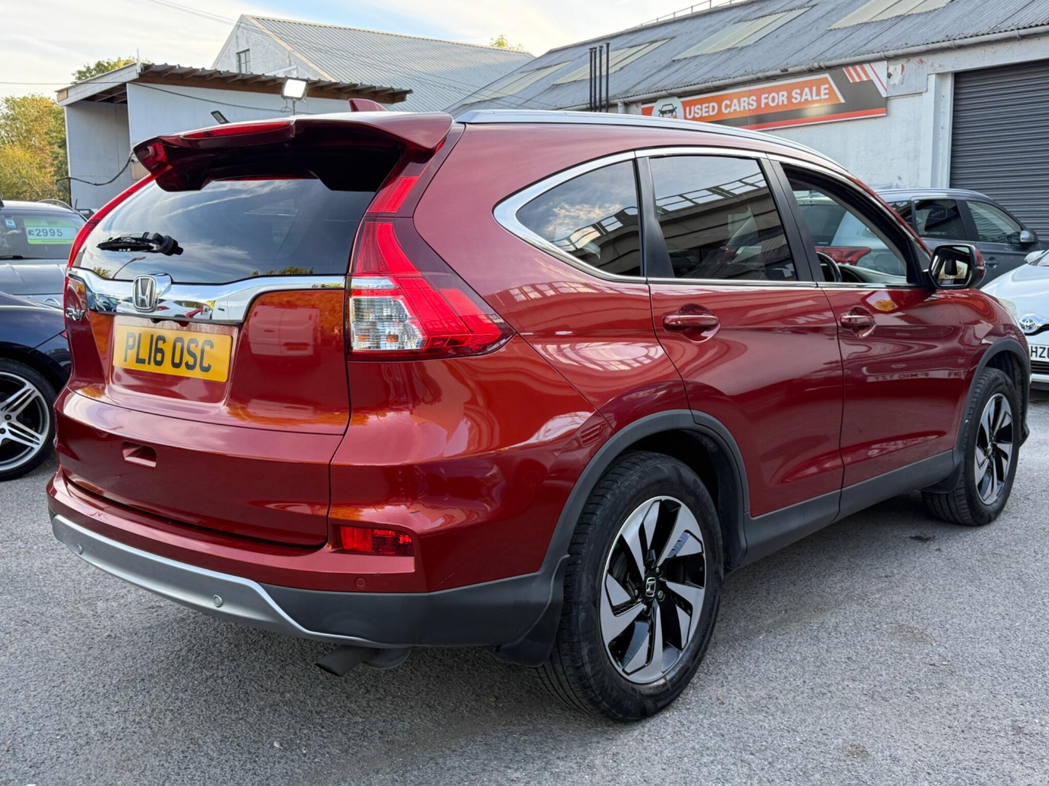 Honda CR-V - Image 17