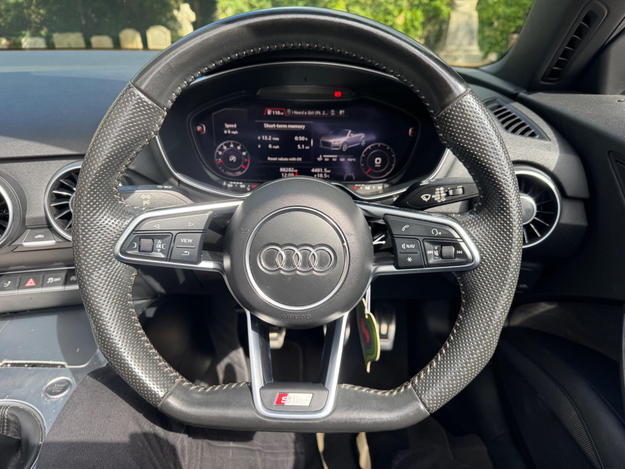 Audi TT view 53