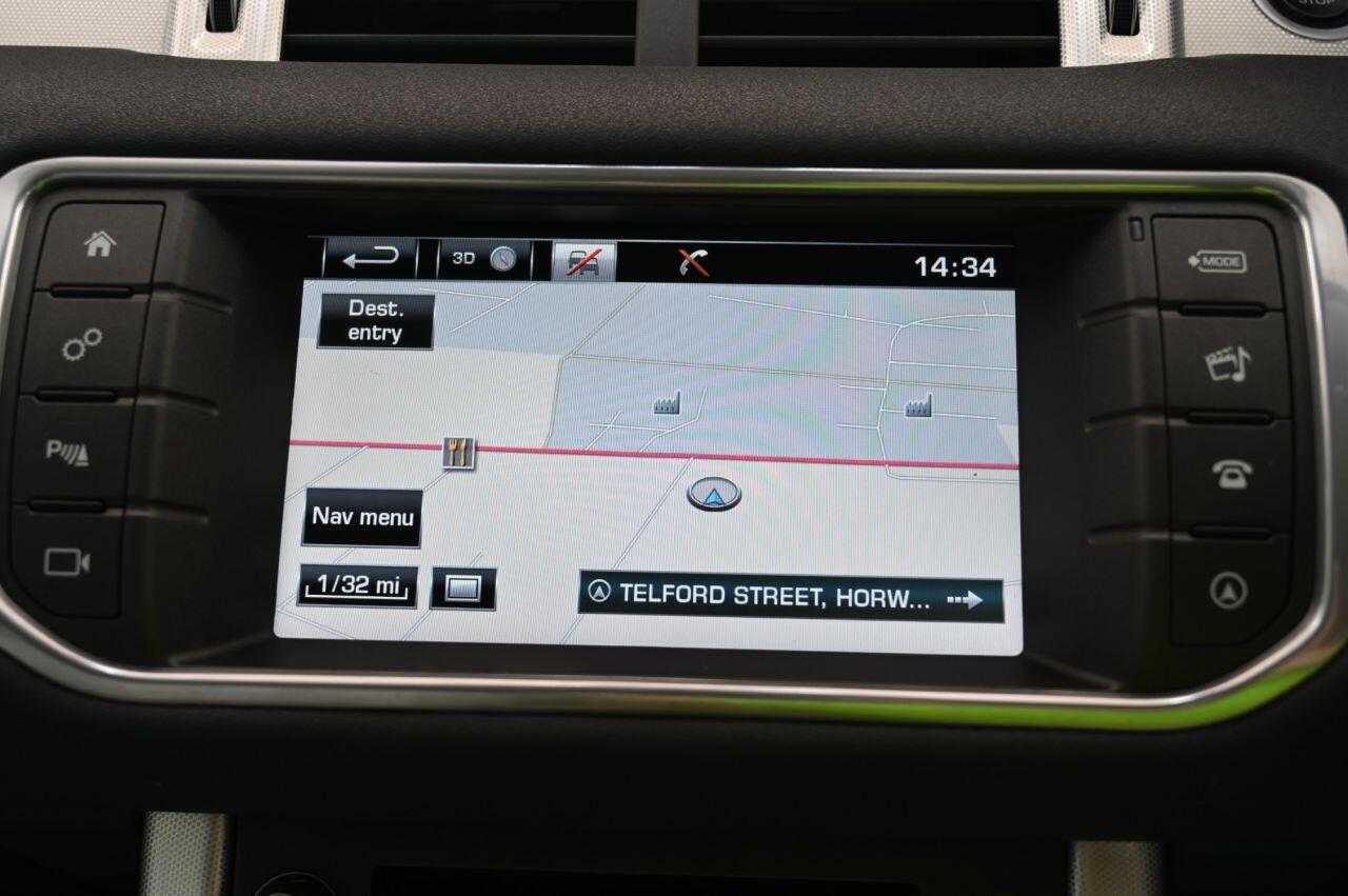 Land Rover Range Rover Evoque view 26