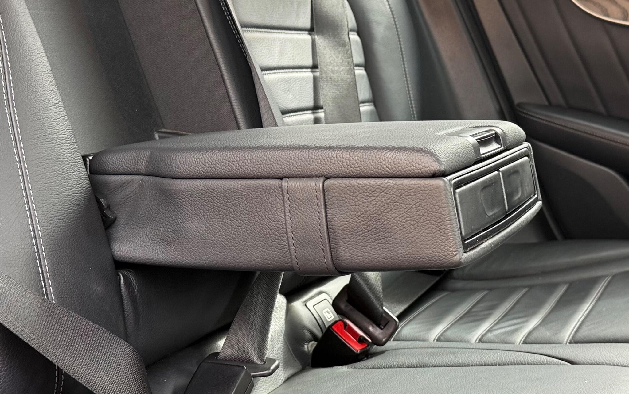 Mercedes-Benz GLC view 35