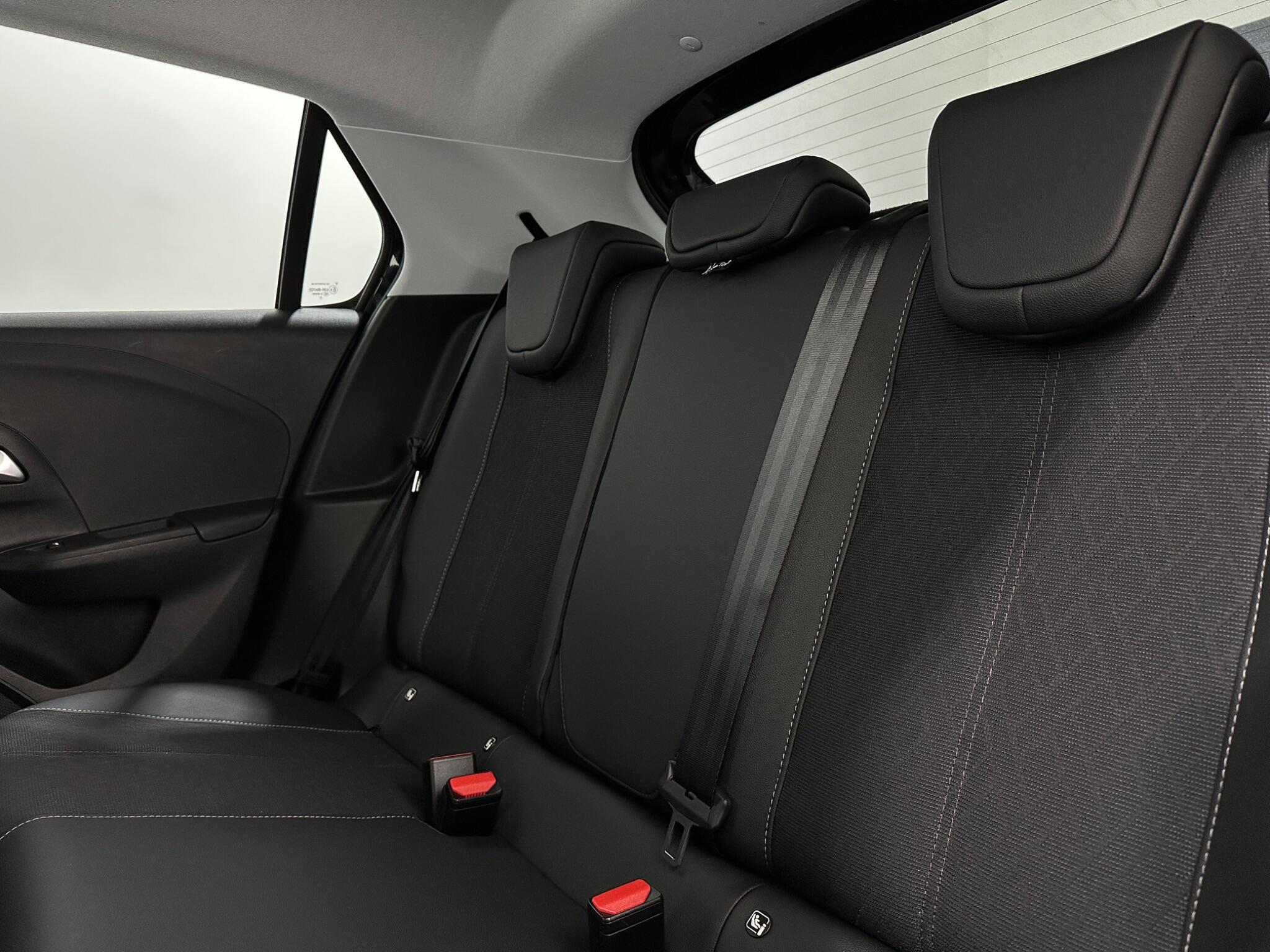 Vauxhall Corsa view 38