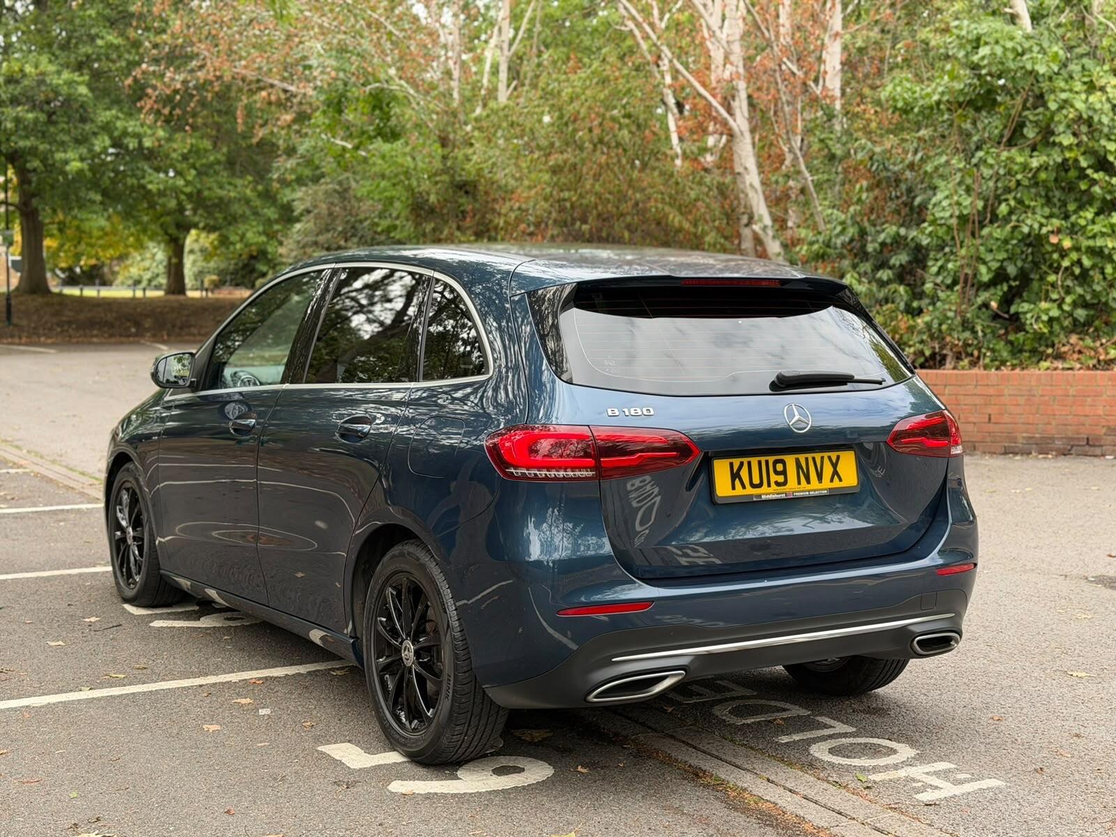 Mercedes-Benz B-Class view 5