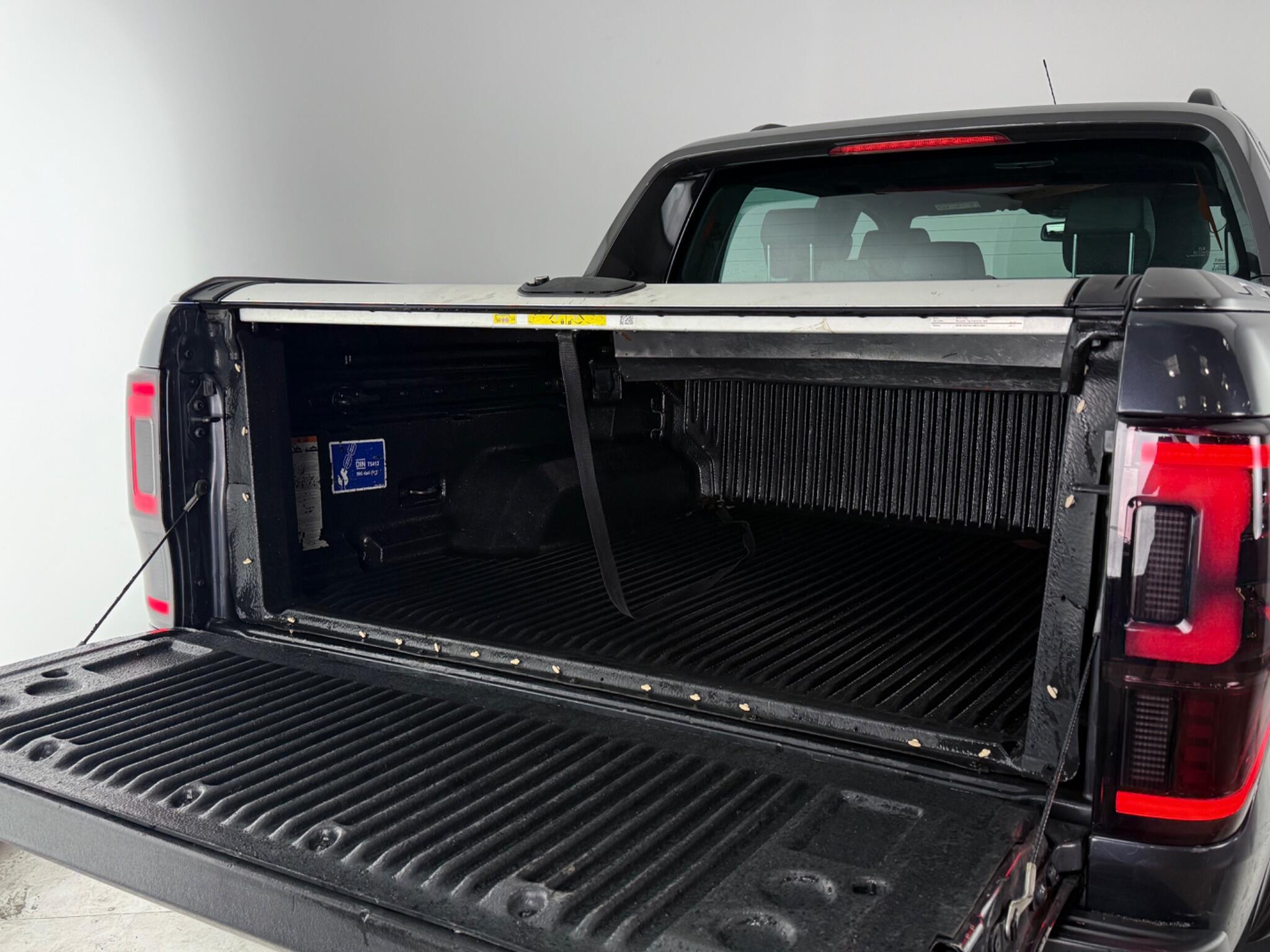 Ford Ranger view 32