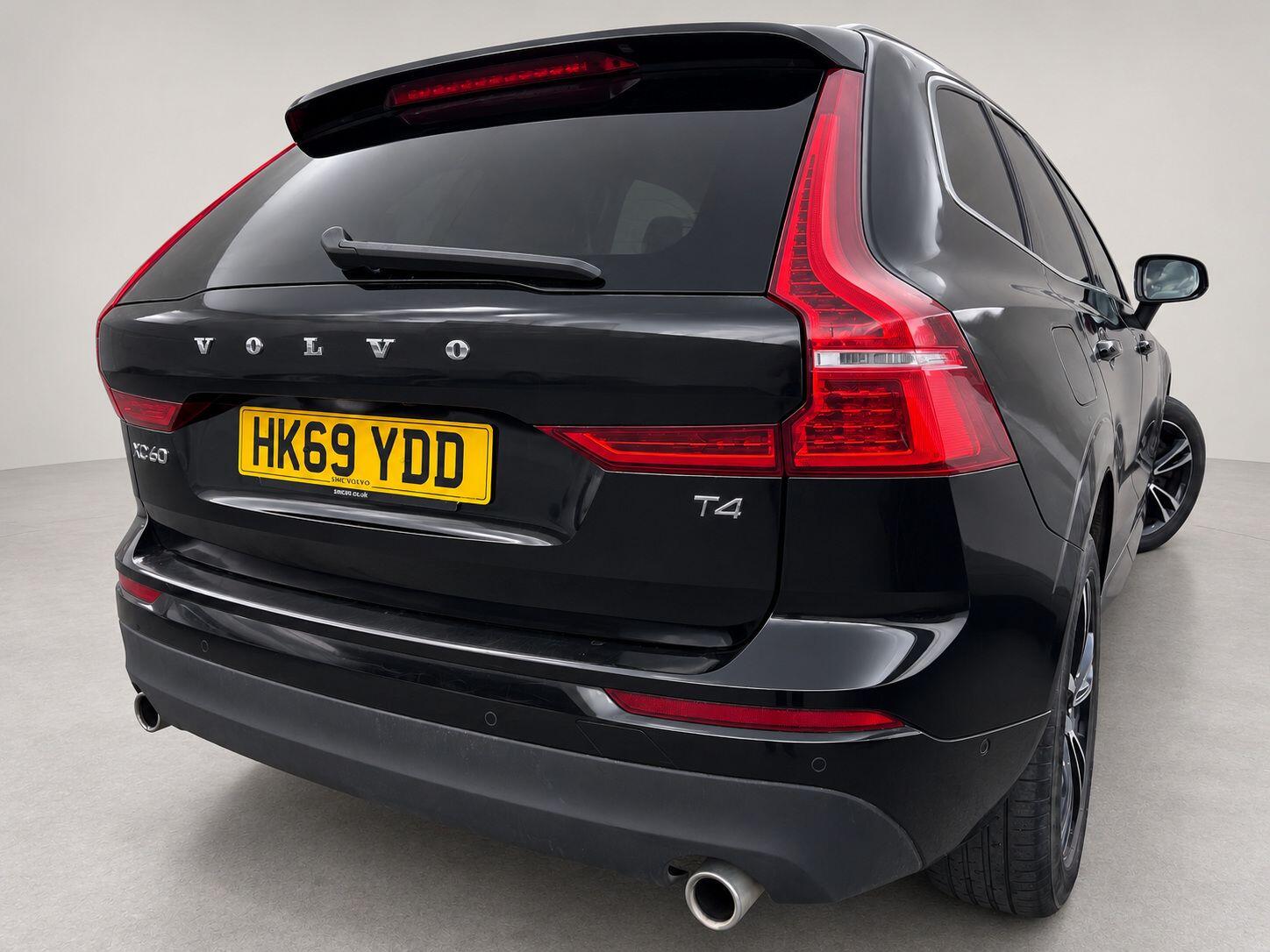 Volvo XC60 view 15