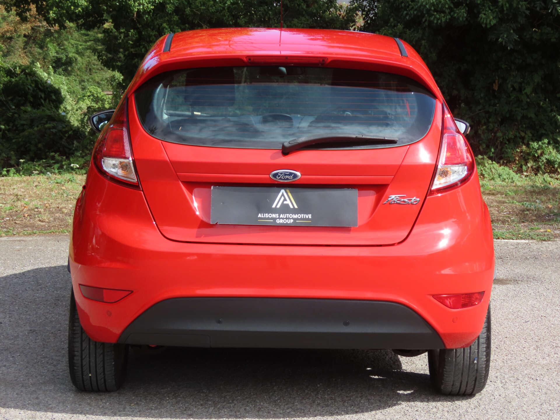 Ford Fiesta view 5